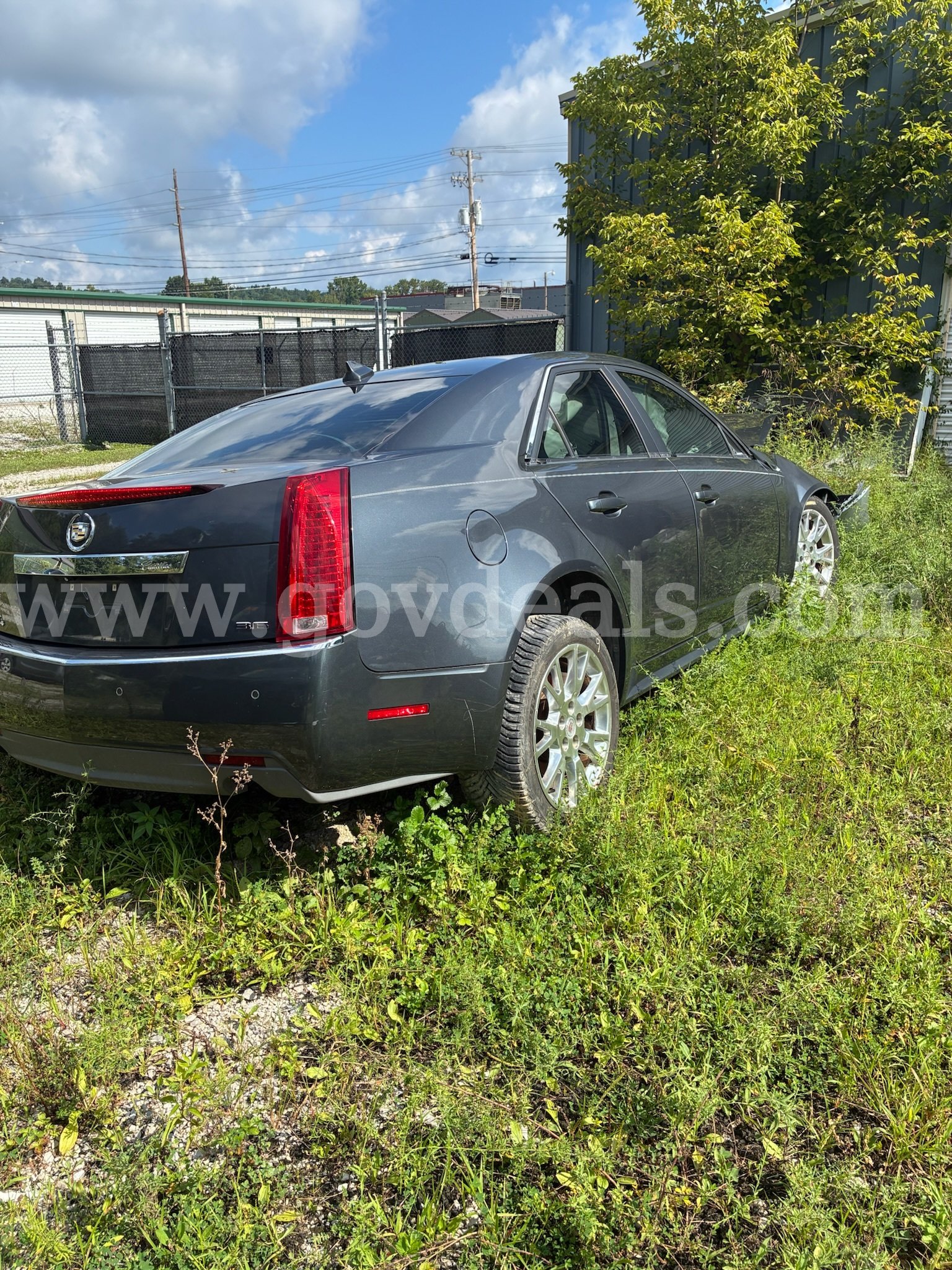 2013 Cadillac CTS Premium AWD w/Navi Cadillac CTS Government Surplus Auction - Photo #2