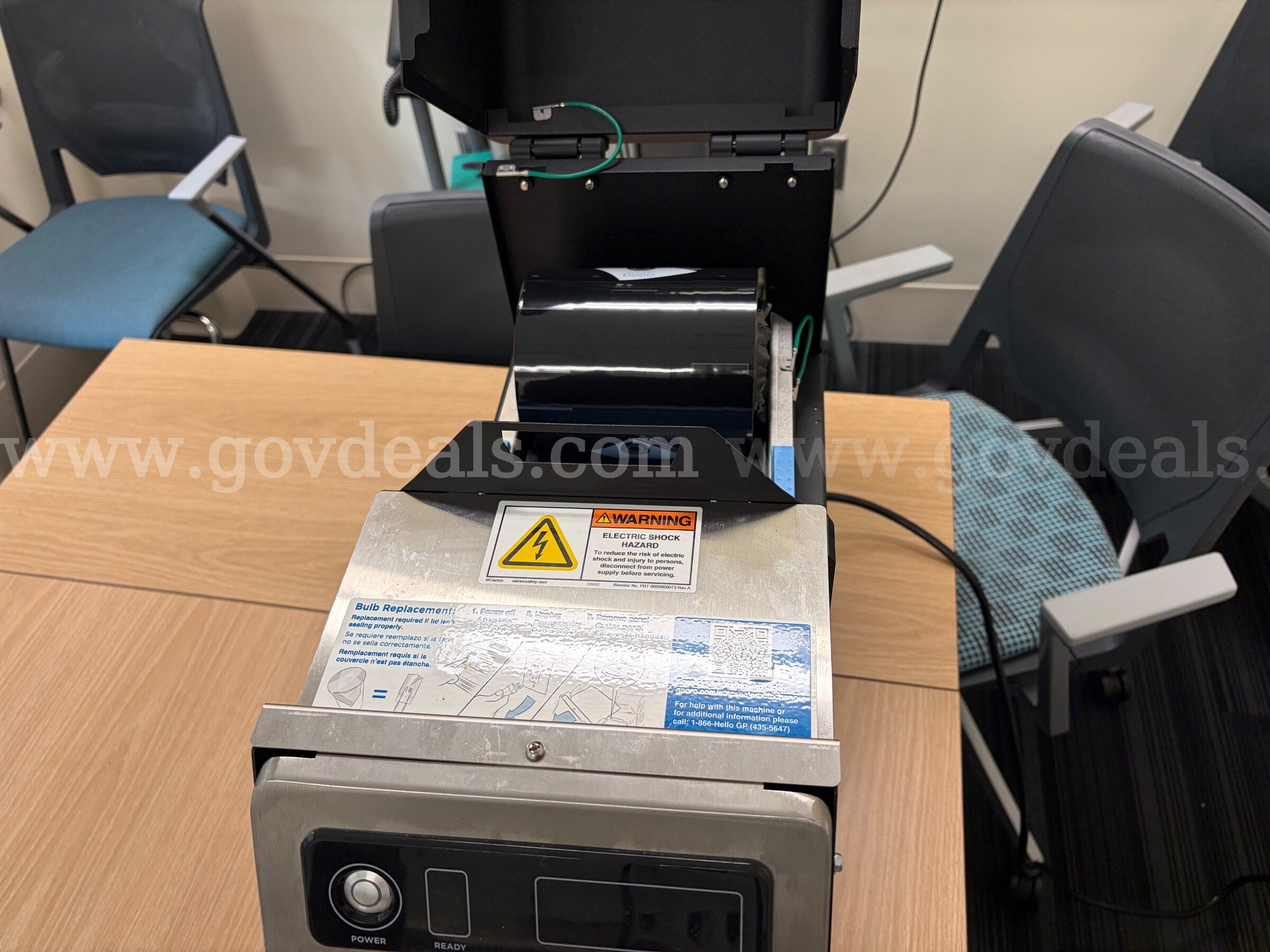 Georgia-Pacific AUTOSLR1 Automated Cup Sealer Beverage Lid Sealing Machine Georgia Pacific Z-100364-01 Government Surplus Auction - Photo #6
