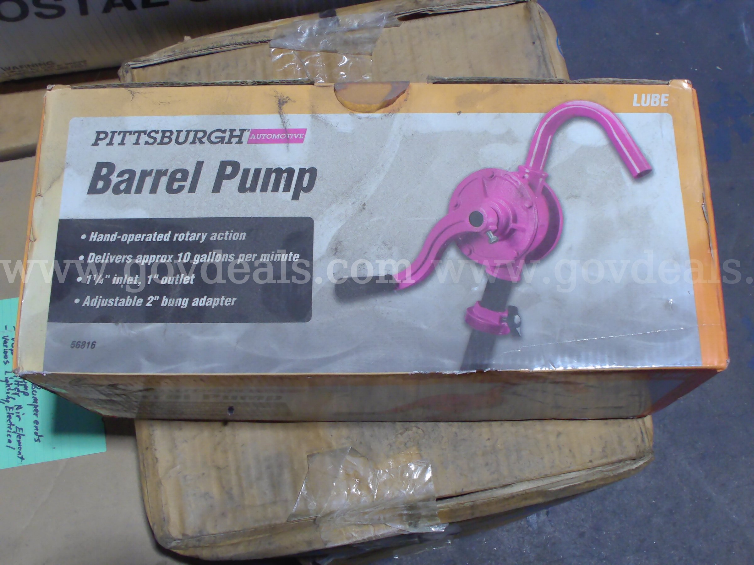 Various car parts   Government Surplus Auction - Photo #2
