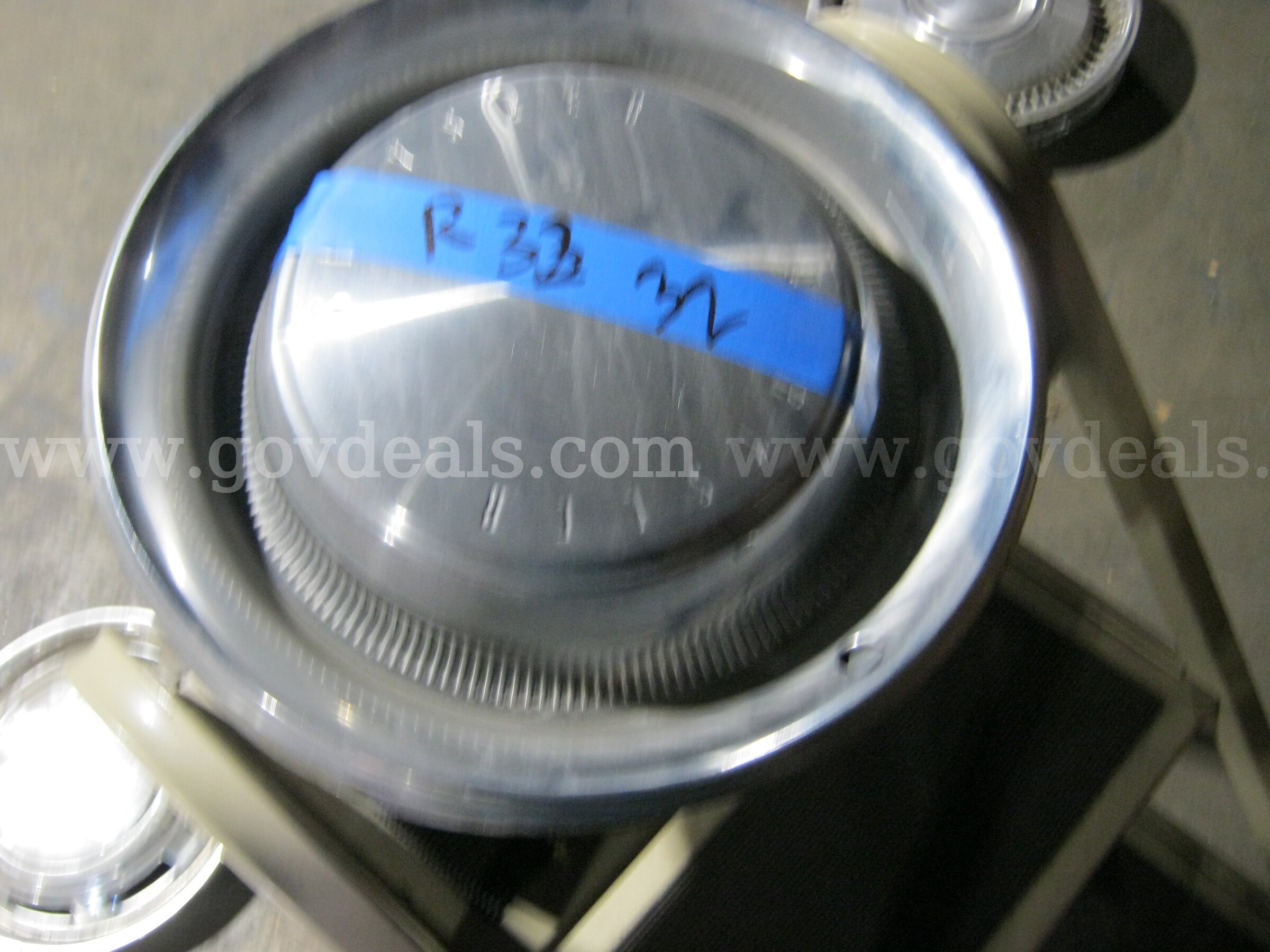 15 inch Chrysler hubcaps   Government Surplus Auction - Photo #3
