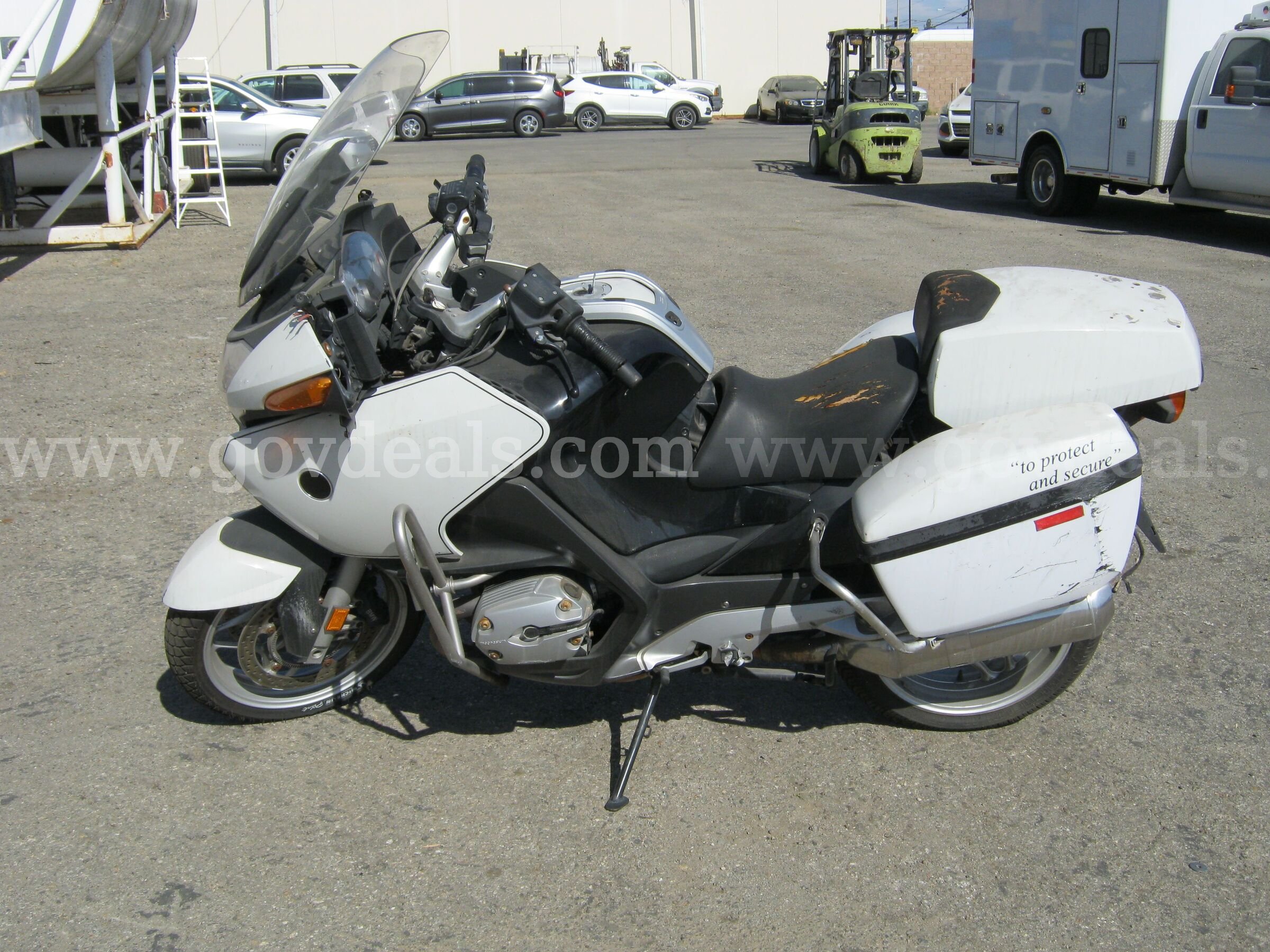 2006 BMW POLICE MOTORCYCLE BMW  Government Surplus Auction - Photo #2