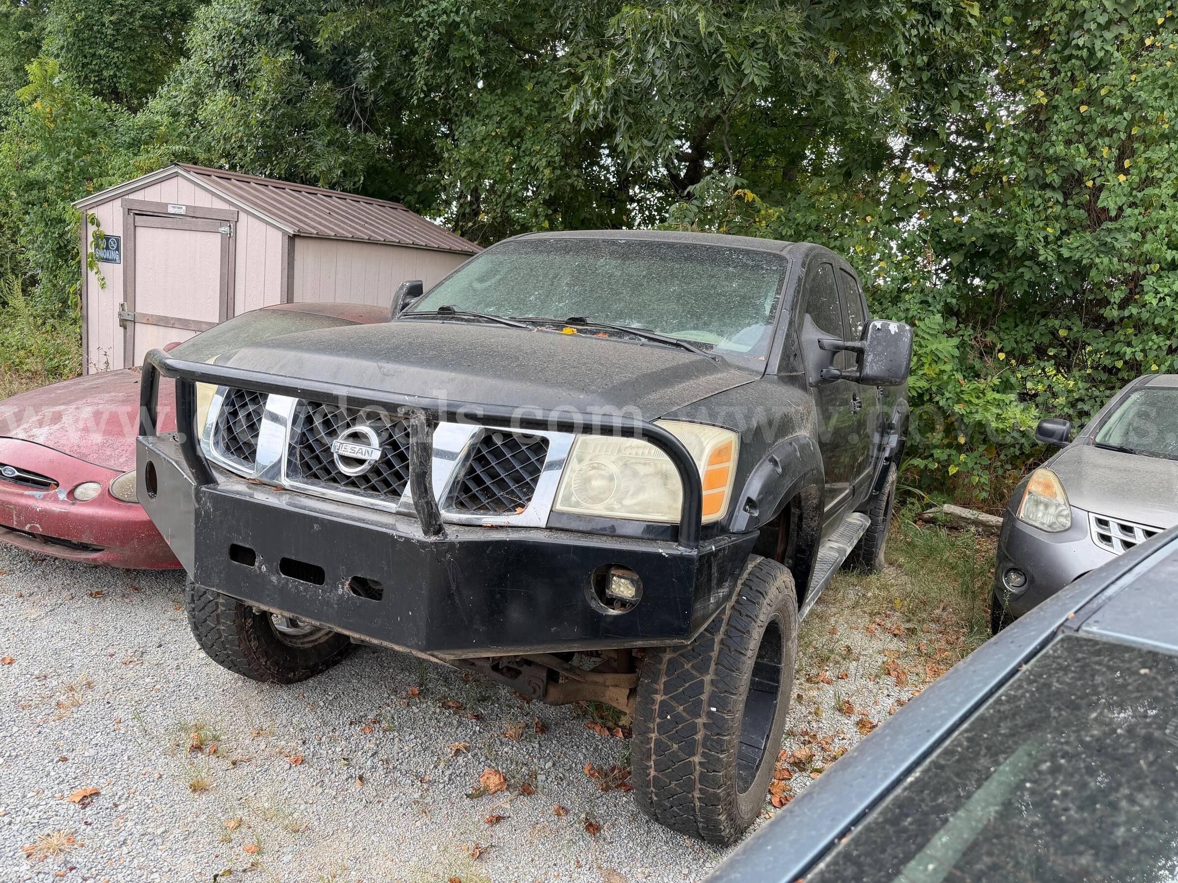 2006 Nissan Titan LE Crew Cab 4WD Nissan Titan Government Surplus Auction - Photo #3