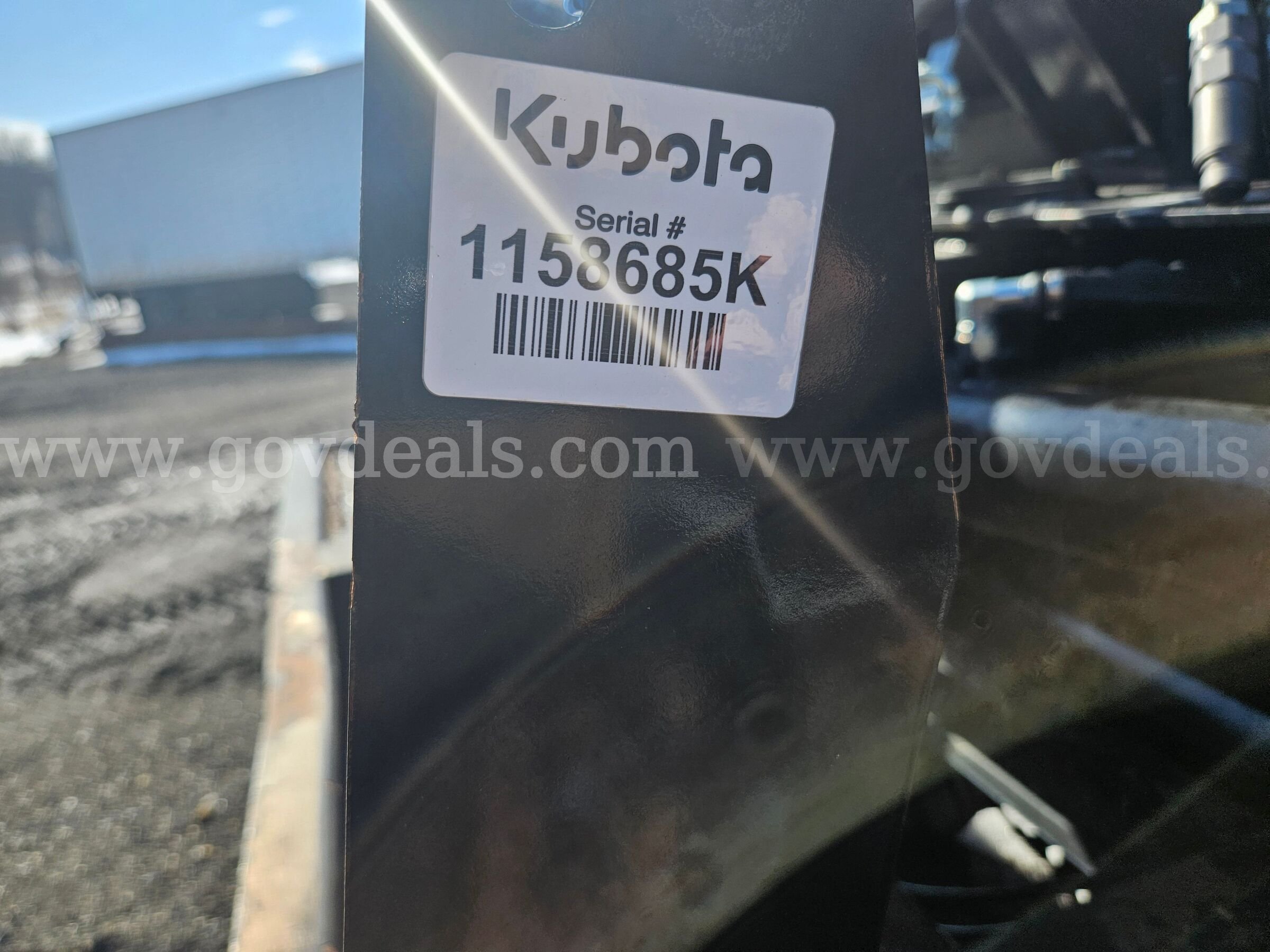 Kubota DZ3084 Skid Steer Dozer Attachment Kubota DZ3084 Government Surplus Auction - Photo #5