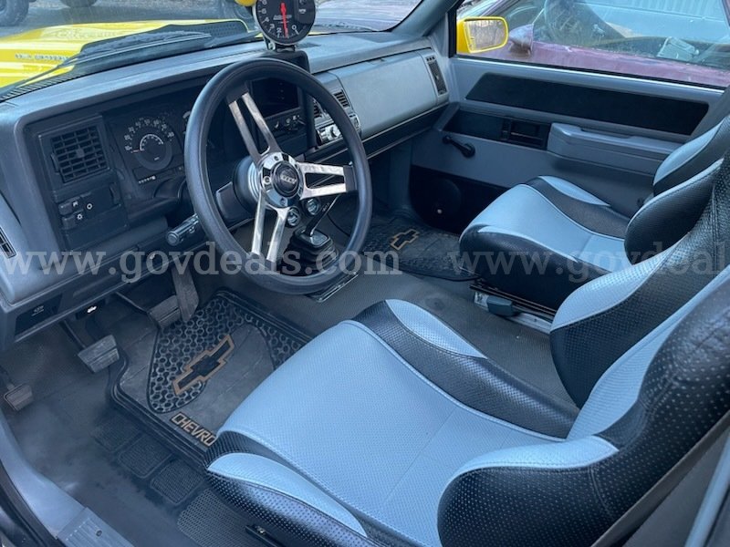 1988 GMC Sierra C/K 1500 GMC Sierra Government Surplus Auction - Photo #6
