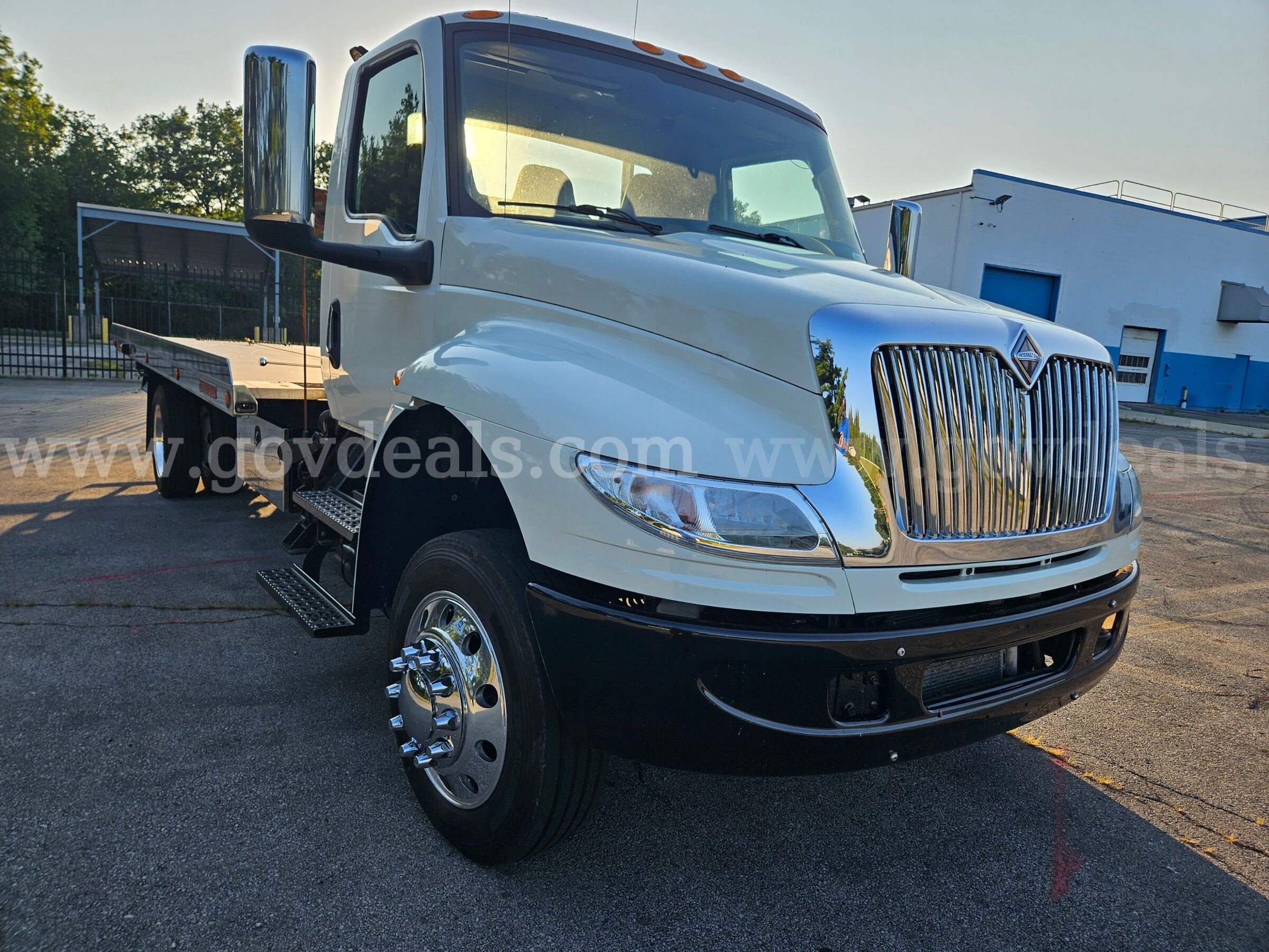 2019 International MV607 International MV607 Government Surplus Auction - Photo #6