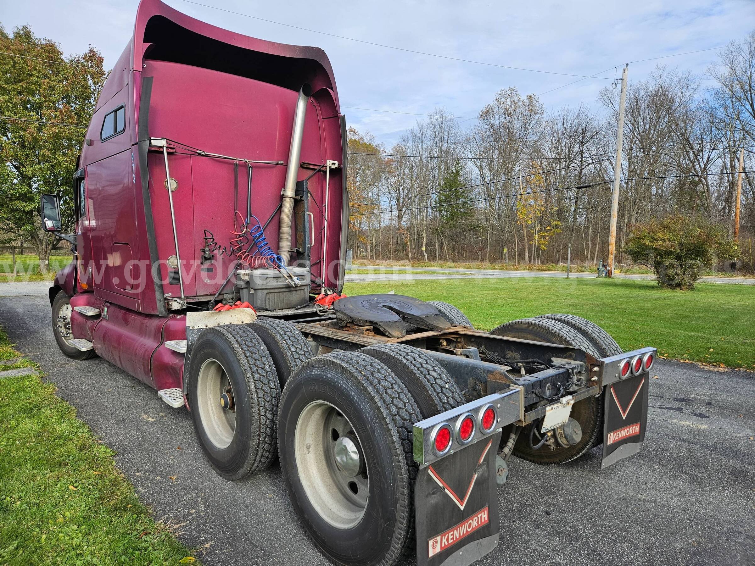1997 Kenworth T2000 Kenworth T2000 Government Surplus Auction - Photo #4
