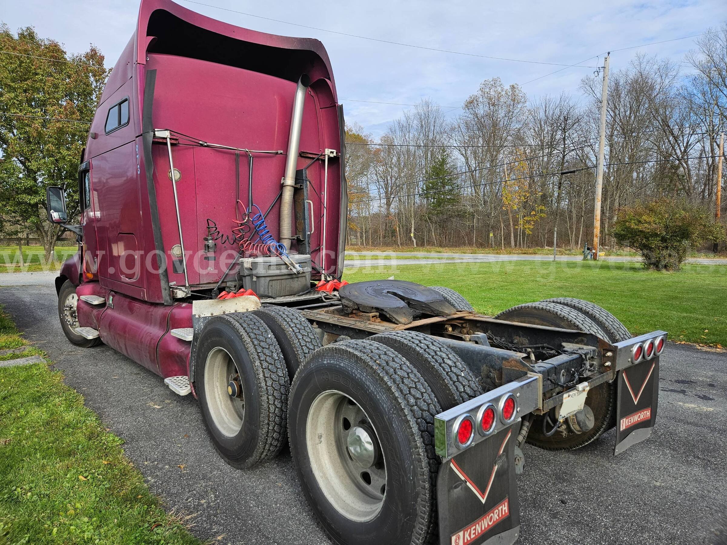 1997 Kenworth T2000 Kenworth T2000 Government Surplus Auction - Photo #5