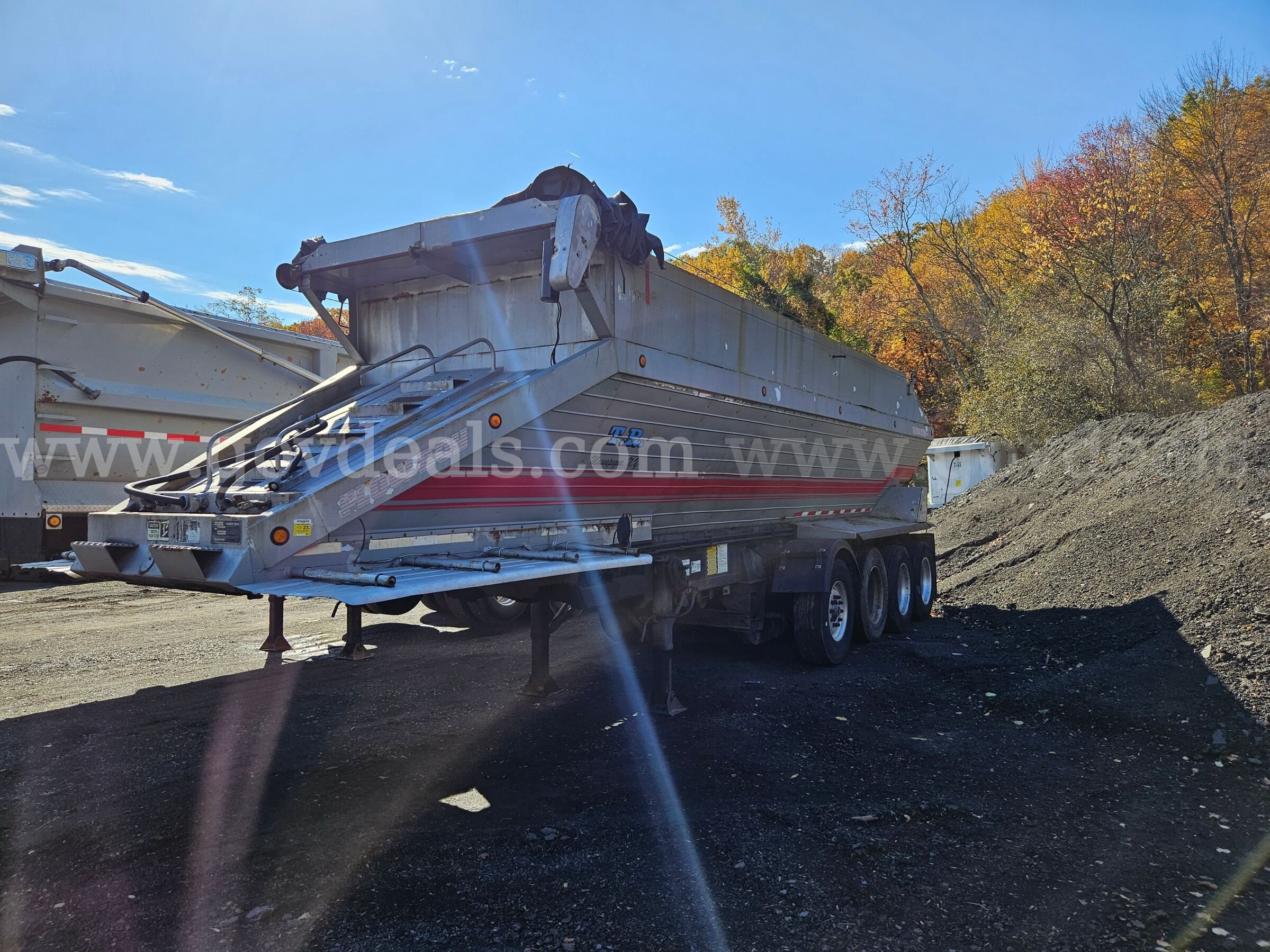 (3) Flowboy Live Bottom Trailers Flow Boy MFG Live Bottom Trailer Government Surplus Auction - Photo #5
