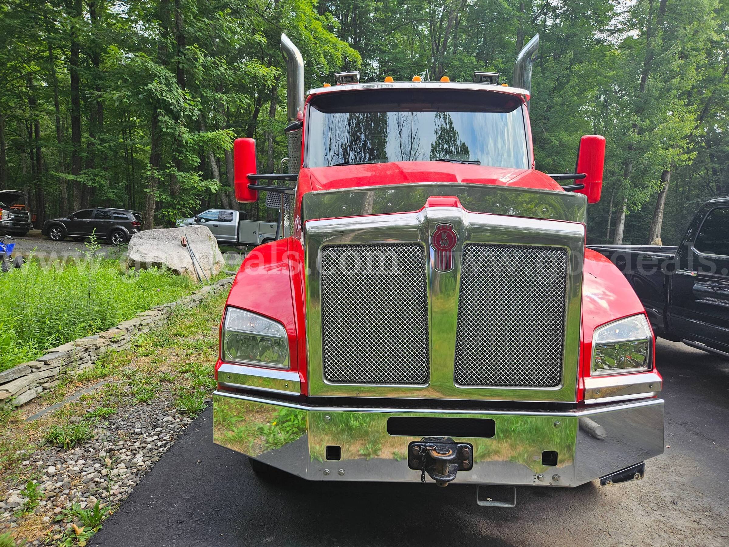 2019 Kenworth T880 Kenworth T880 Government Surplus Auction - Photo #3