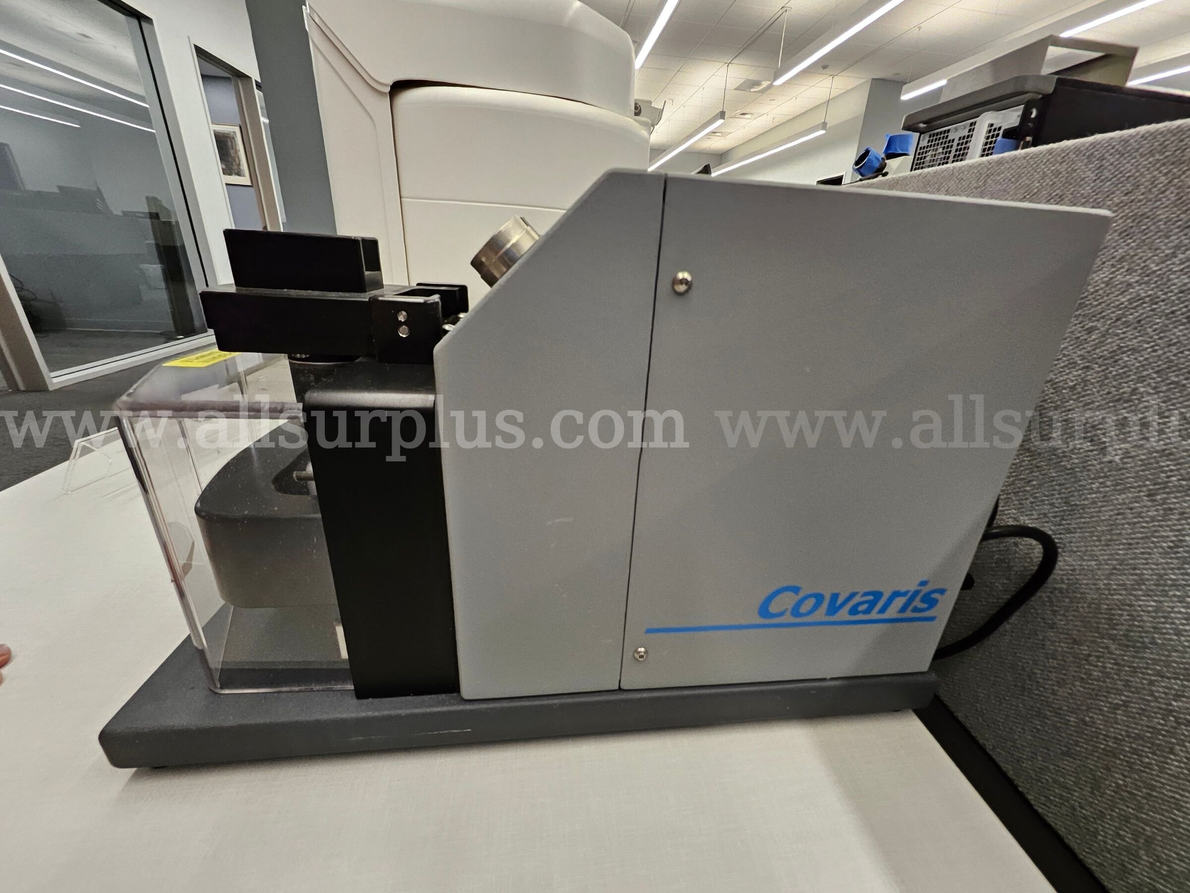 Covaris Cp02 CryoPulverizer 61010-1 Covaris 61010-1 CP02 Government Surplus Auction - Photo #3