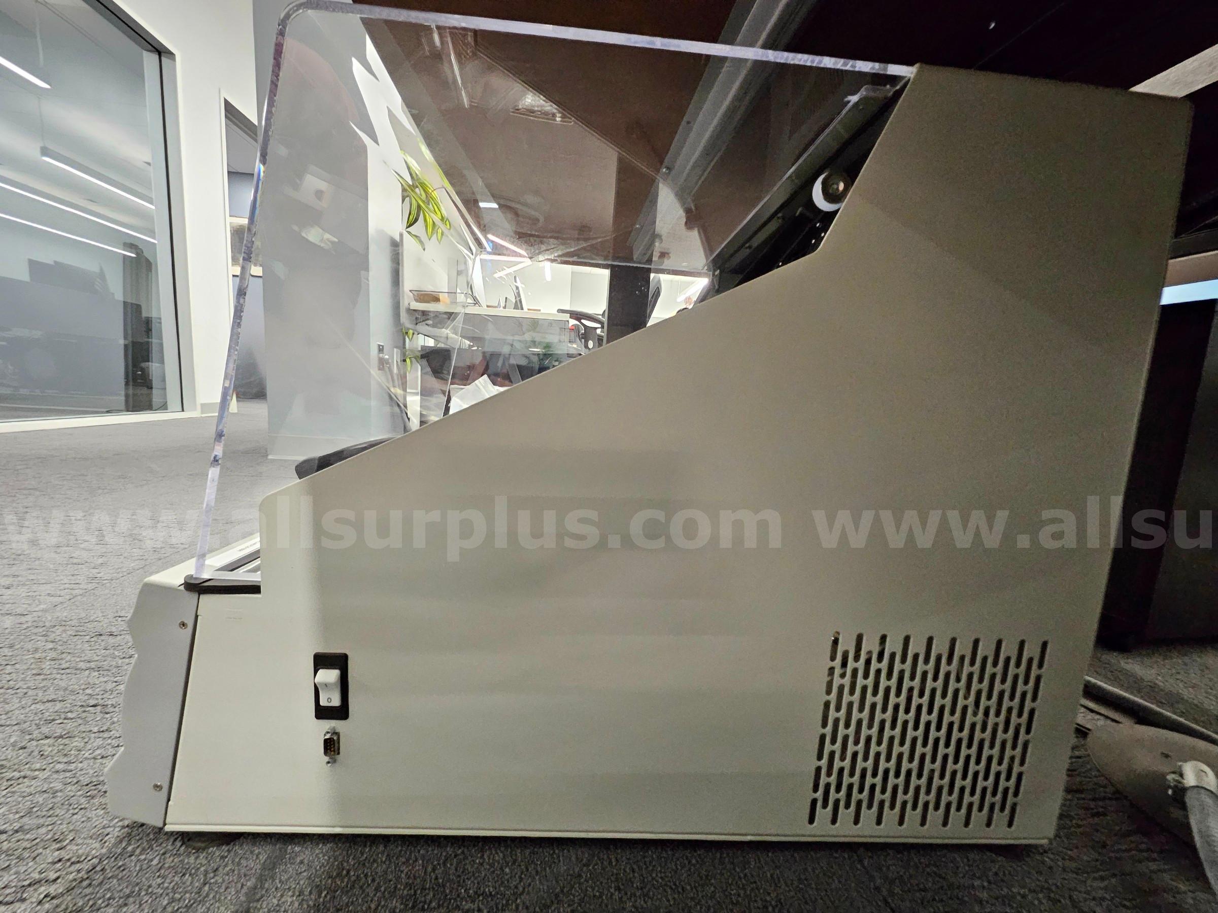 Eppendorf Excella 24 Incubator Shaker Eppendorf New Brunswick M1352-0000 Government Surplus Auction - Photo #2