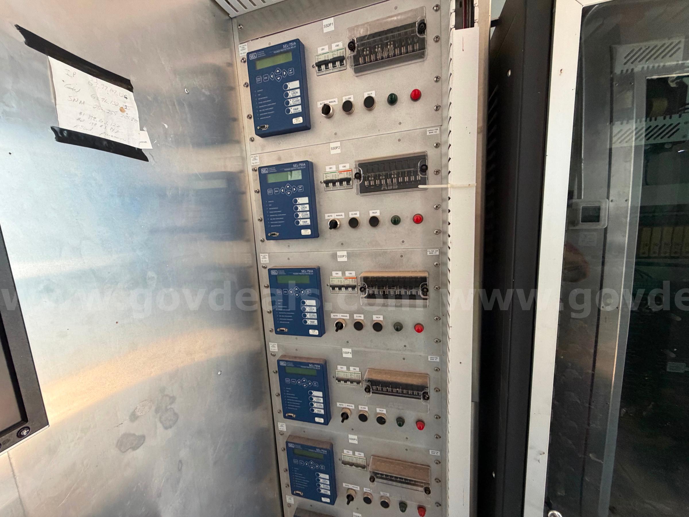 S&C electric E-House containers 15 Mva with Sqaure D Masterpact Breakers S&C electric  Government Surplus Auction - Photo #5