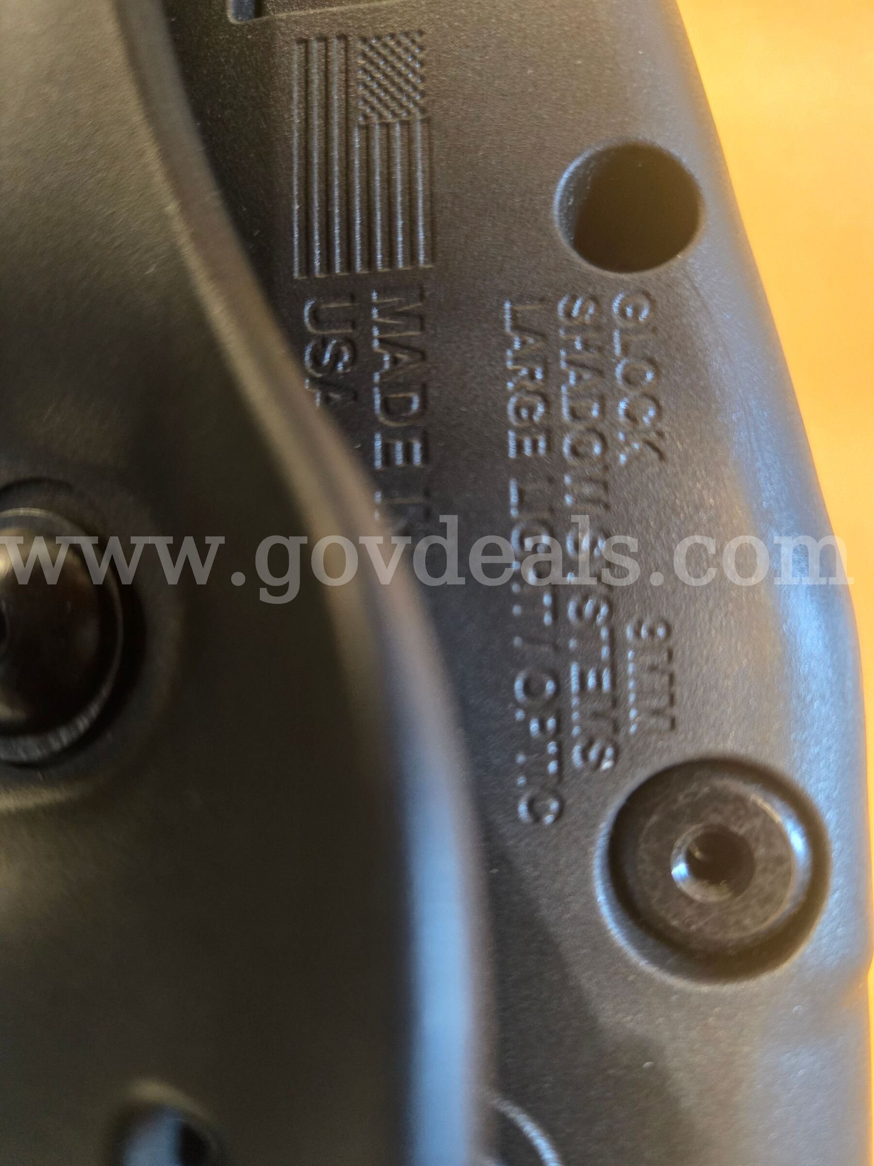 The Safariland SafariVault Level 3 RDS Duty Holster (Model VLT-3-835) Glock SAFARILAND 835 Government Surplus Auction - Photo #3