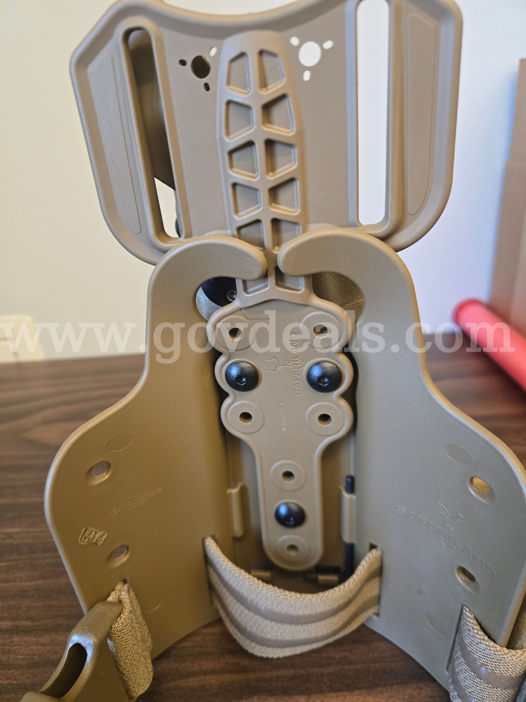 The Safariland 6304 drop-rig tactical holster SAFARILAND 6304 Government Surplus Auction - Photo #2