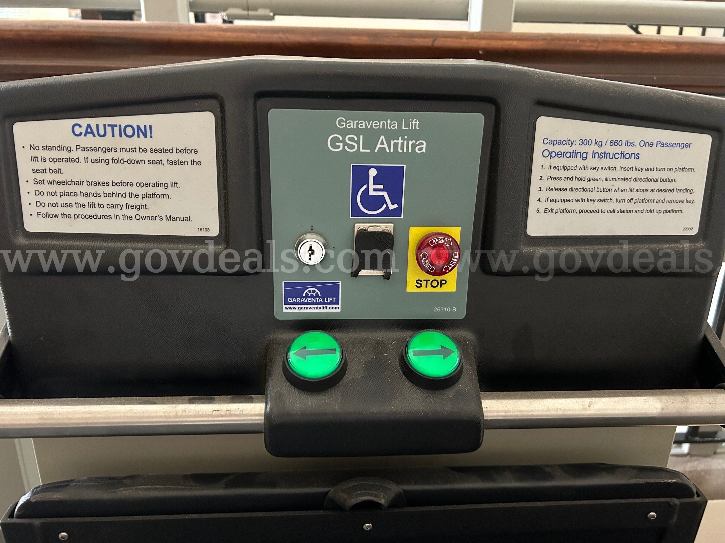 Garaventa GSL Artira Inclined Platform Wheelchair Lift Garaventa Lift GSL Artira Government Surplus Auction - Photo #5