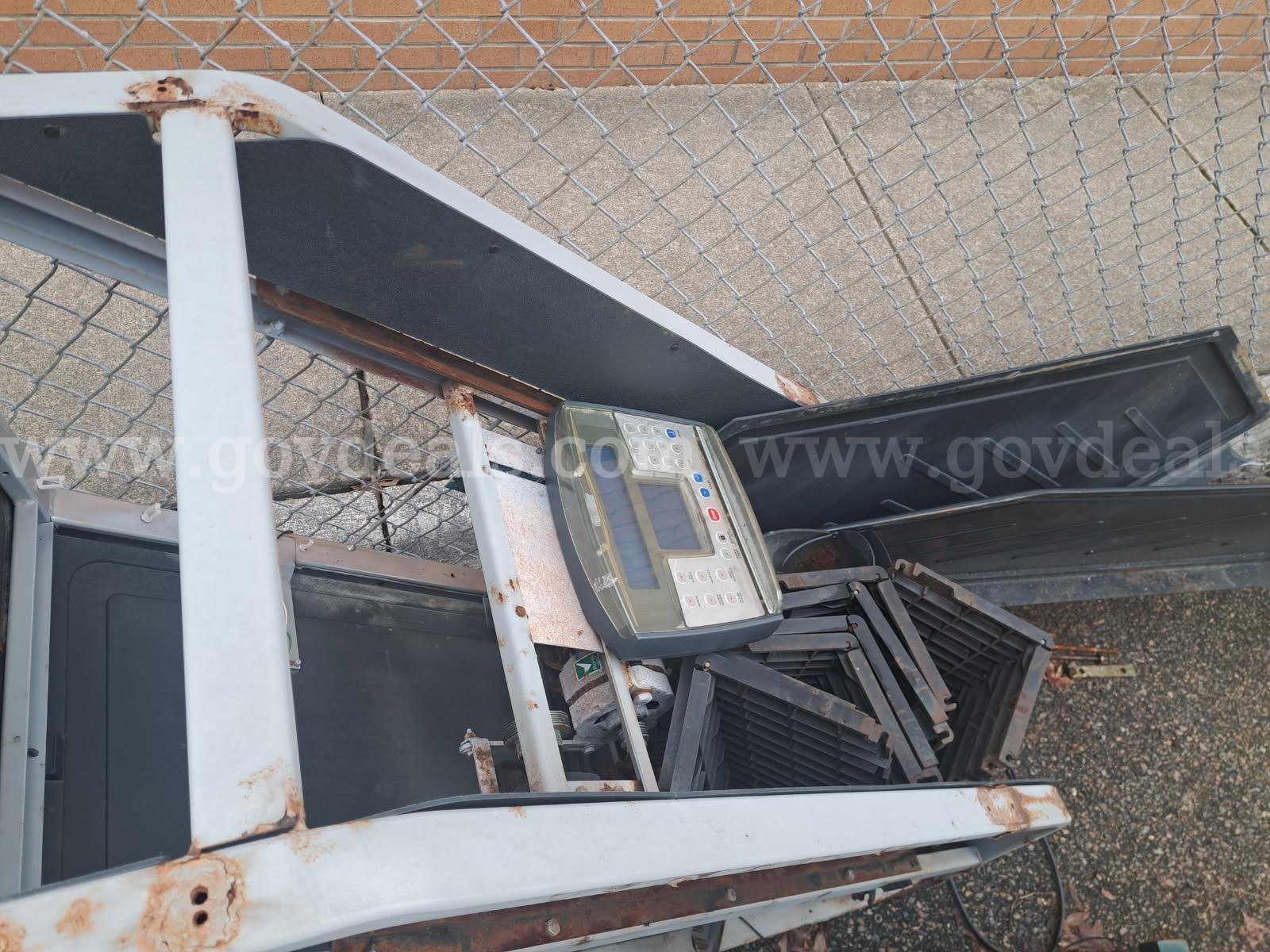 Nautilus Stairmaster SM916 Nautilus SM916 Government Surplus Auction - Photo #2