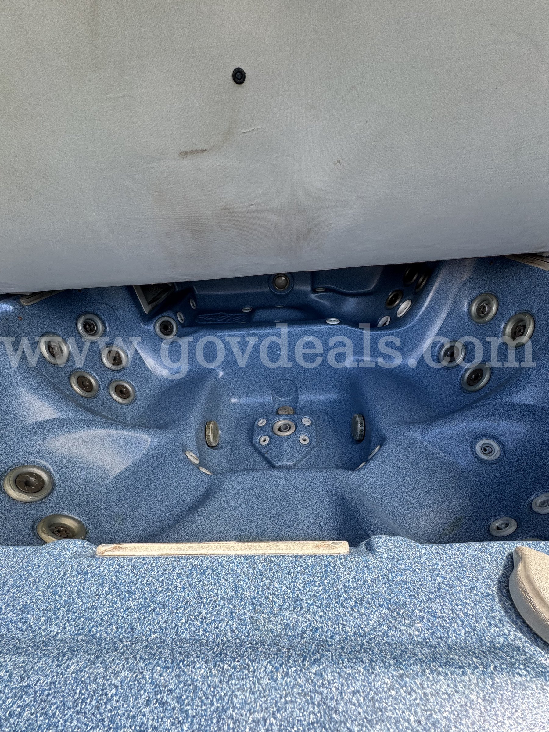 Cal Spa Hot tub   Government Surplus Auction - Photo #5