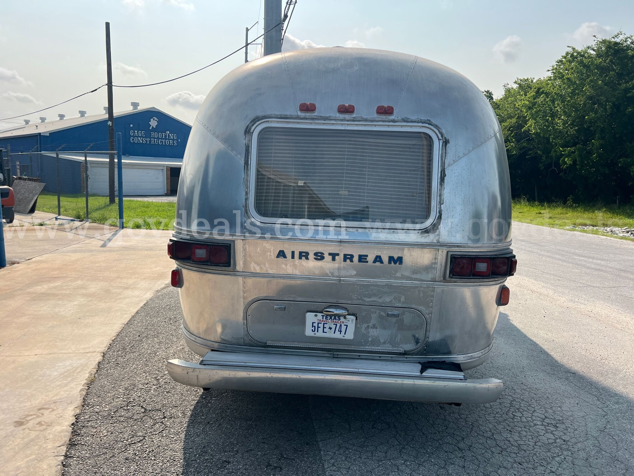 1976 Airstream Land Yacht Travel Trailer Airstream Land Yacht Government Surplus Auction - Photo #6