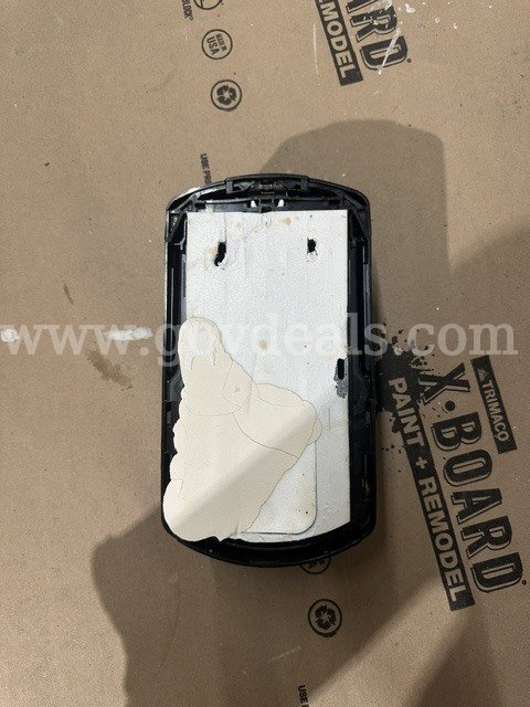 GOJO Soap Dispenser GOJO  Government Surplus Auction - Photo #3