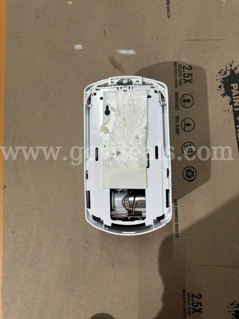 GOJO Soap Dispenser GOJO  Government Surplus Auction - Photo #3