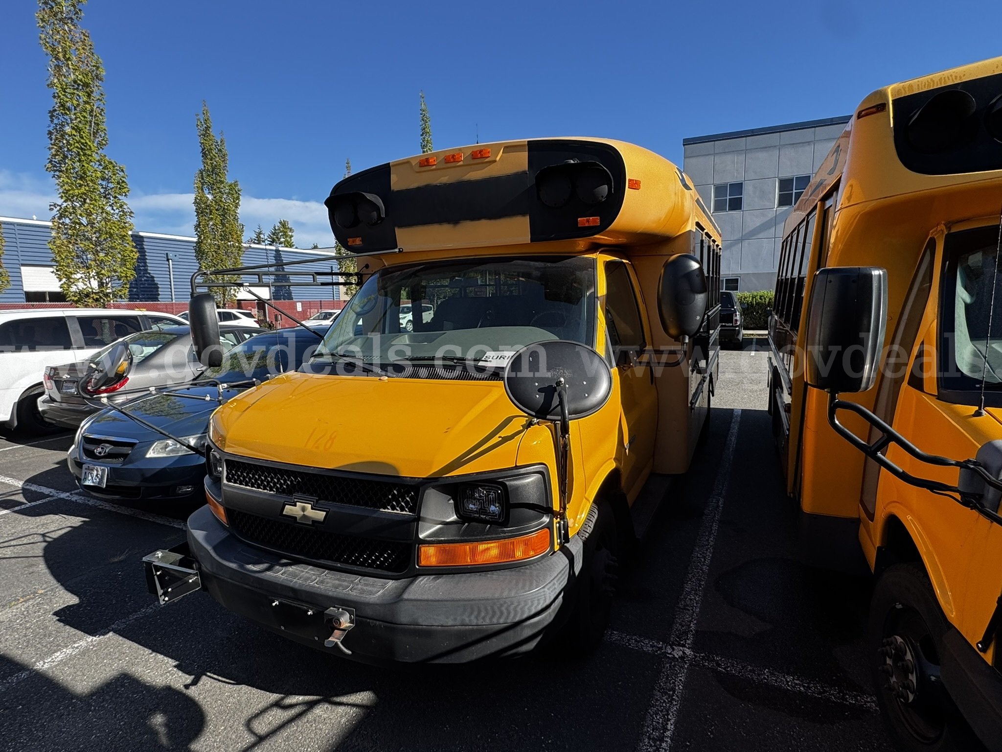 2006 Chevrolet Express Bluebird Handy School Bus Chevrolet Express Government Surplus Auction - Primary Photo