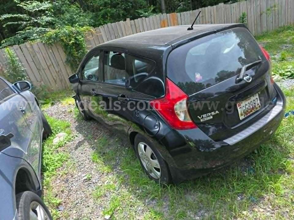 2015 Nissan Versa Note S 5MT Nissan Versa Note Government Surplus Auction - Photo #3