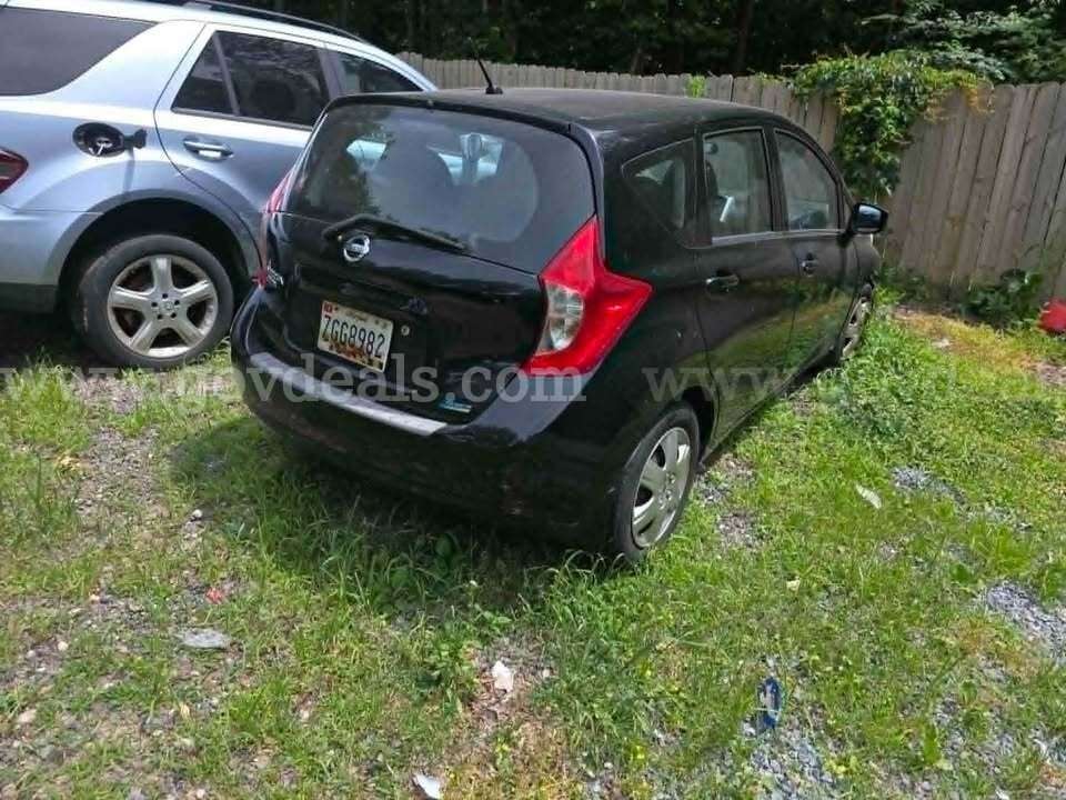 2015 Nissan Versa Note S 5MT Nissan Versa Note Government Surplus Auction - Photo #4