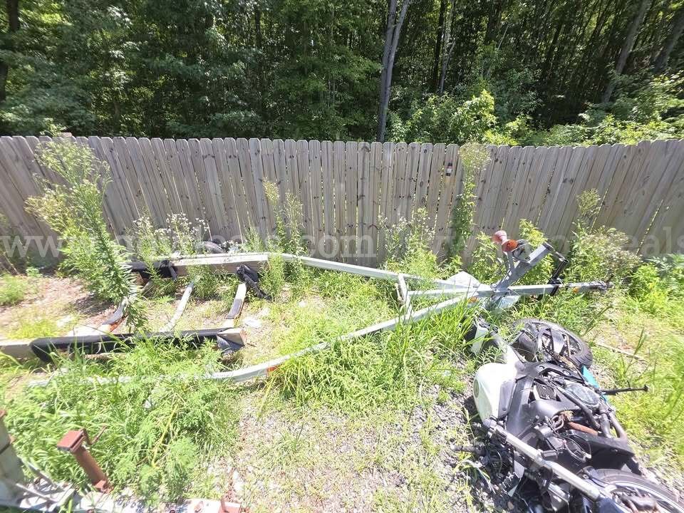 2 Boat Trailers unknown Boat Trailer Government Surplus Auction - Photo #2