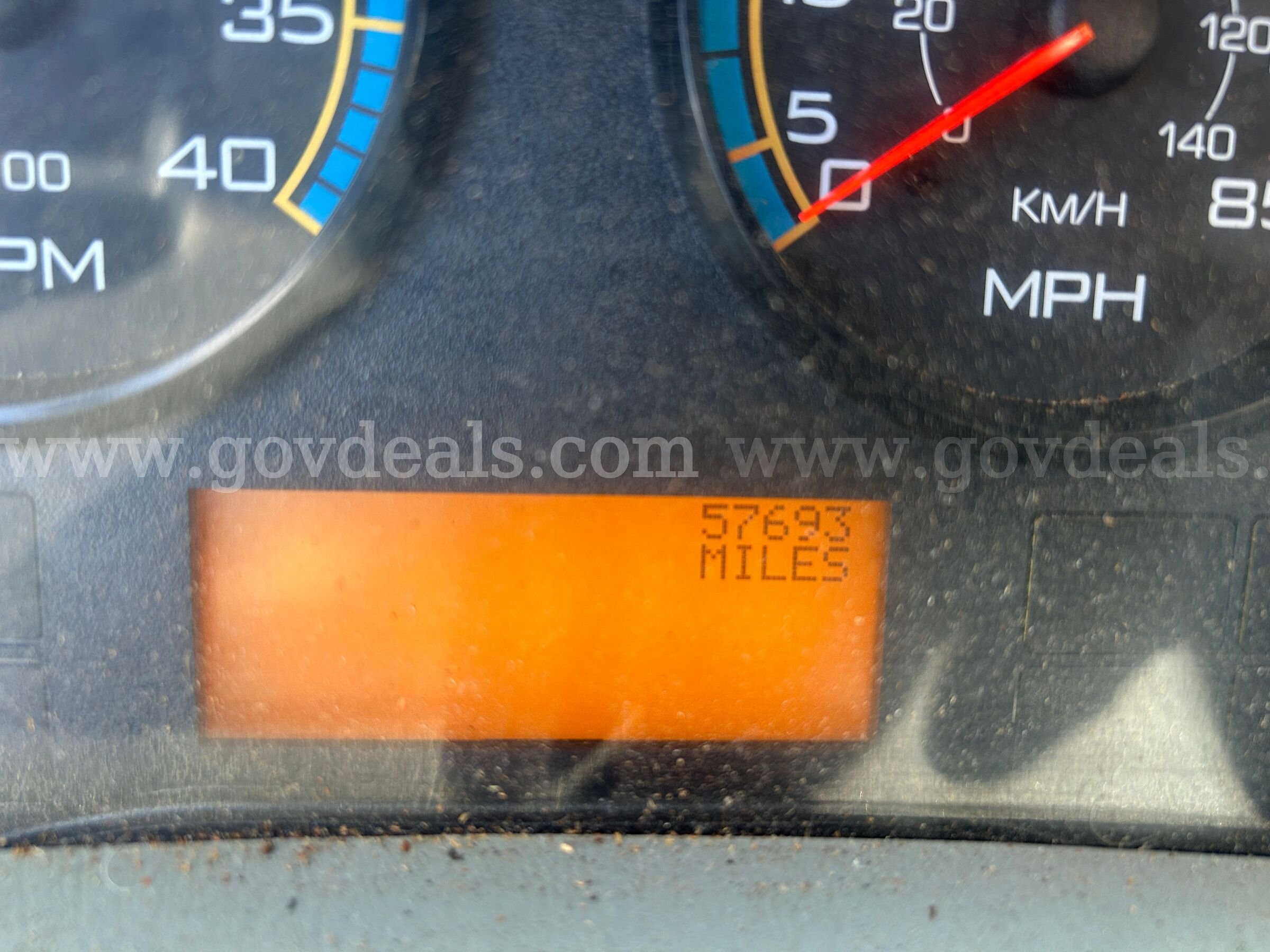 2008 International 7400 chip dump truck International 7400 Government Surplus Auction - Photo #5