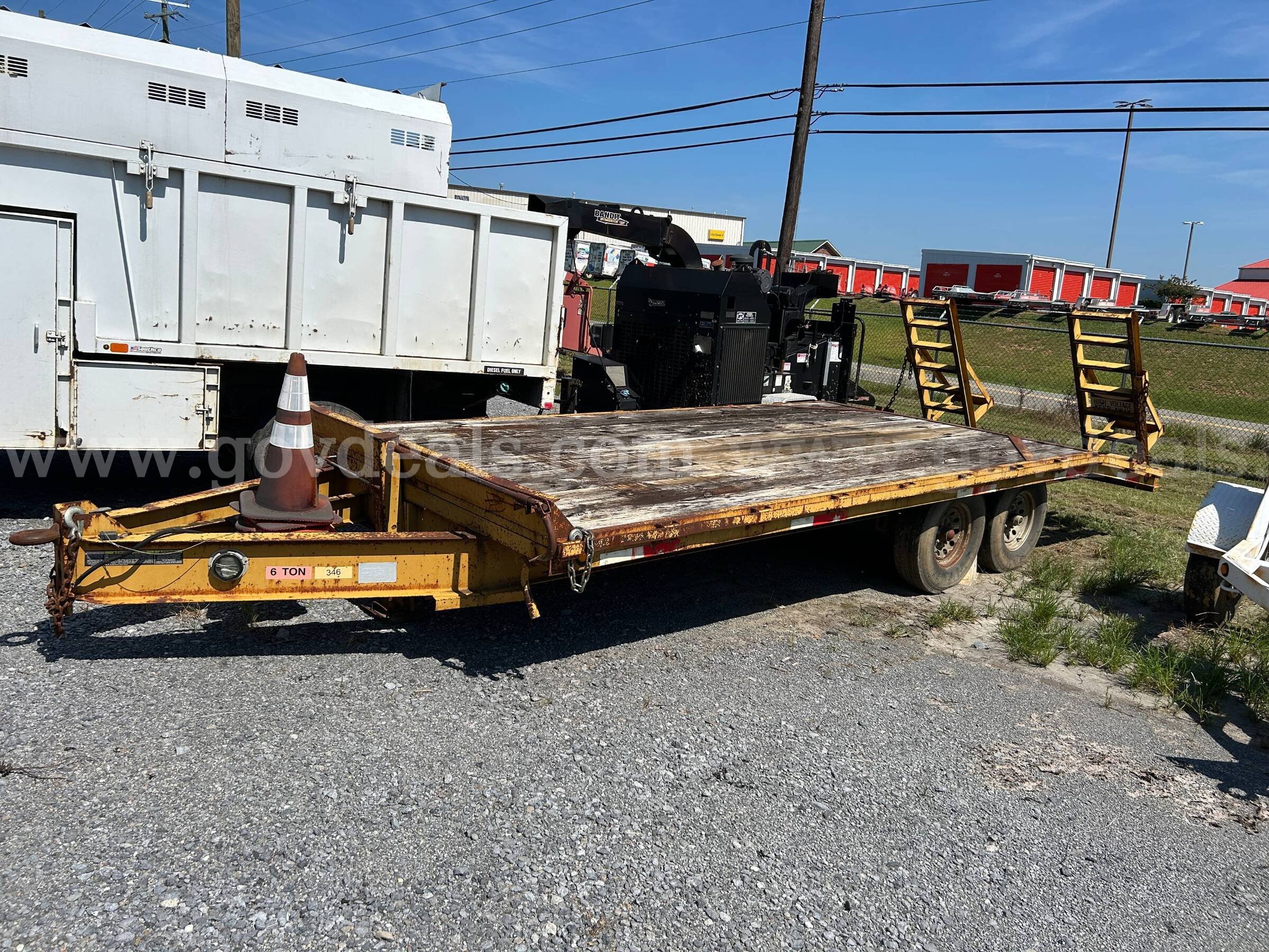 2003 hooper 8x20 flatbed trailer hooper 8x20 Government Surplus Auction - Photo #2