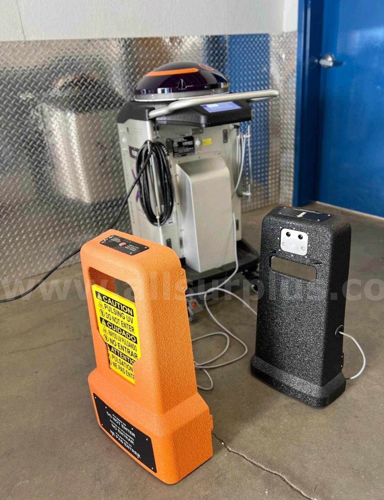 Xenex LightStrike PX 426T Pulsed-Xenon UV Room Disinfection Robot – Tested and Working – See Video Xenex Disinfection Servic 426T Government Surplus Auction - Photo #5