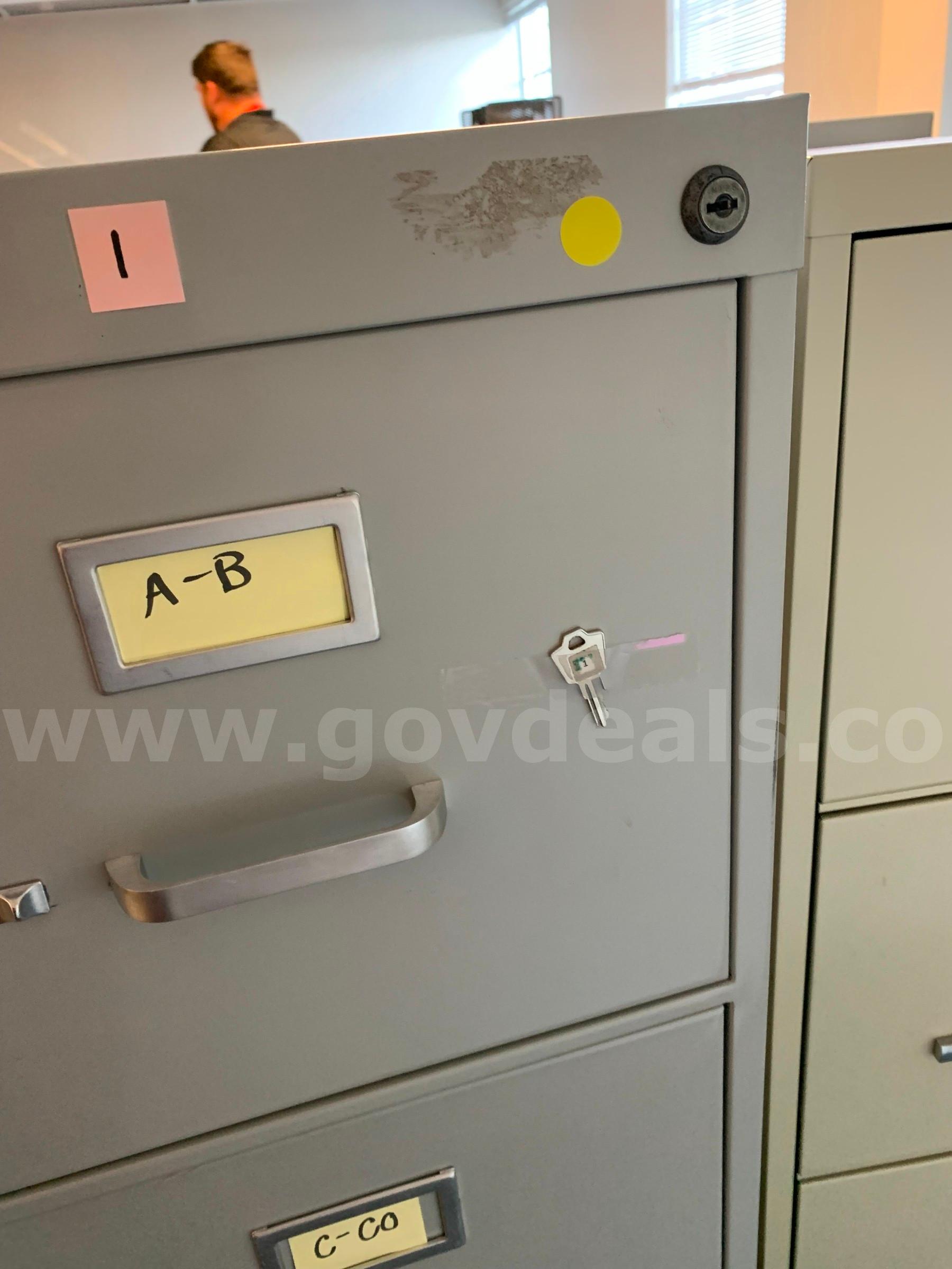 File cabinets   Government Surplus Auction - Photo #2