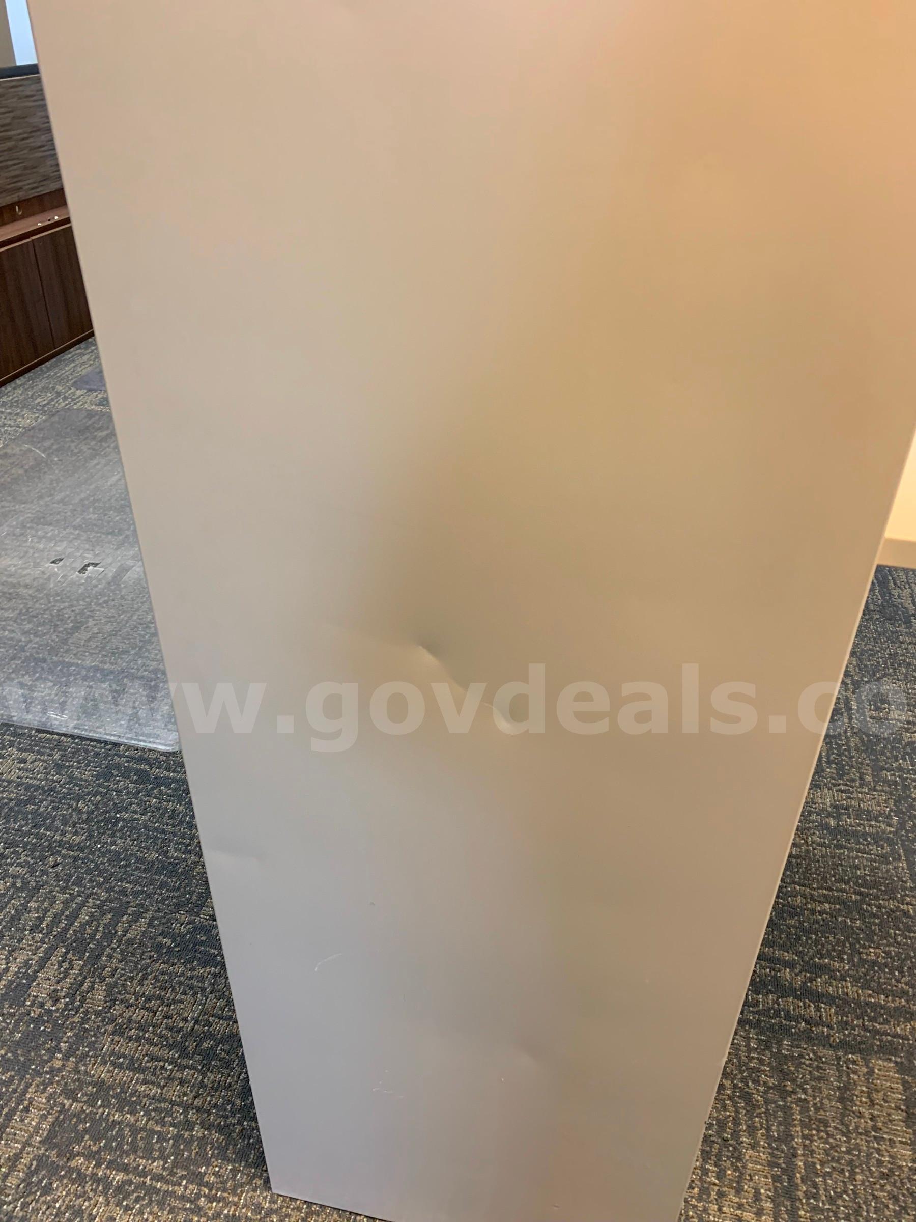 File cabinet   Government Surplus Auction - Photo #3