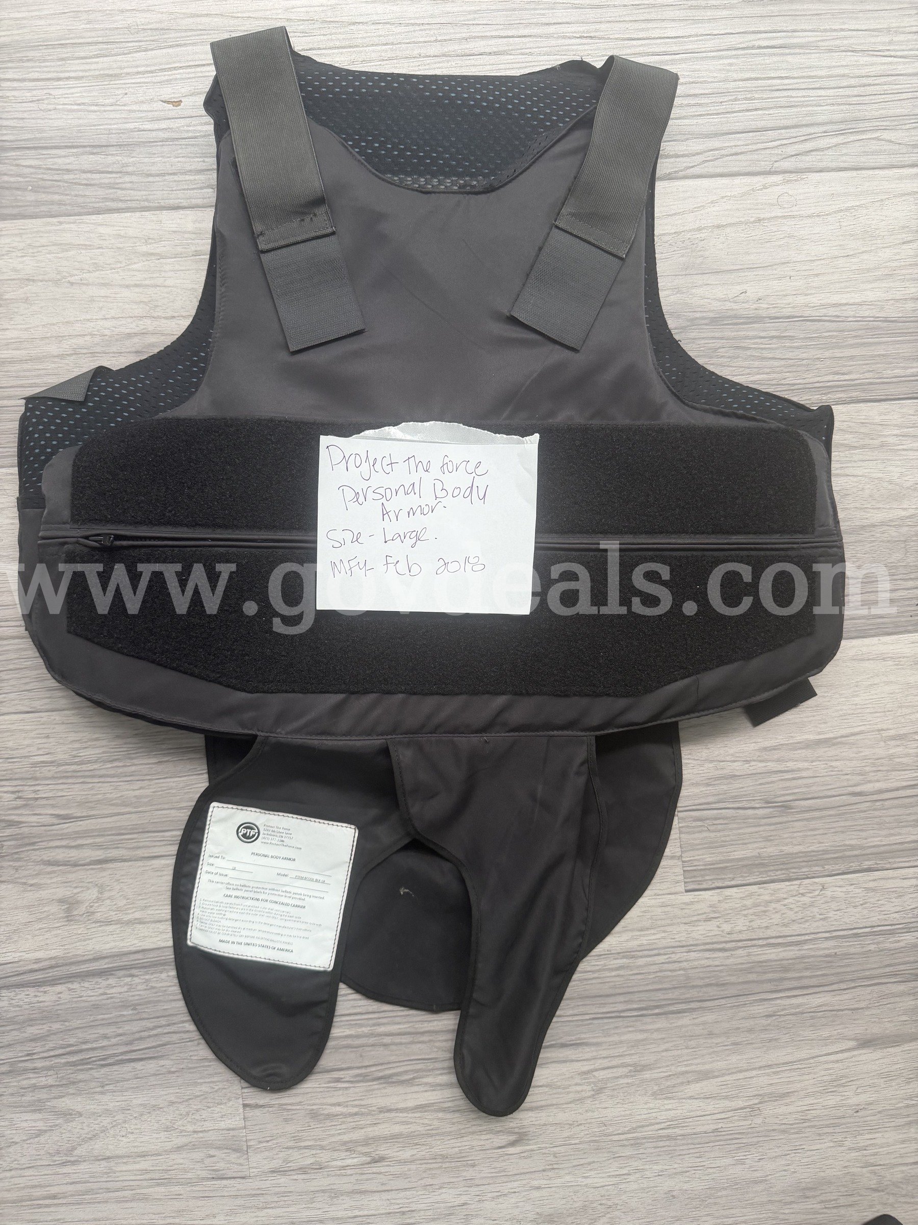 body armor and breaching tools mixed  Government Surplus Auction - Photo #2