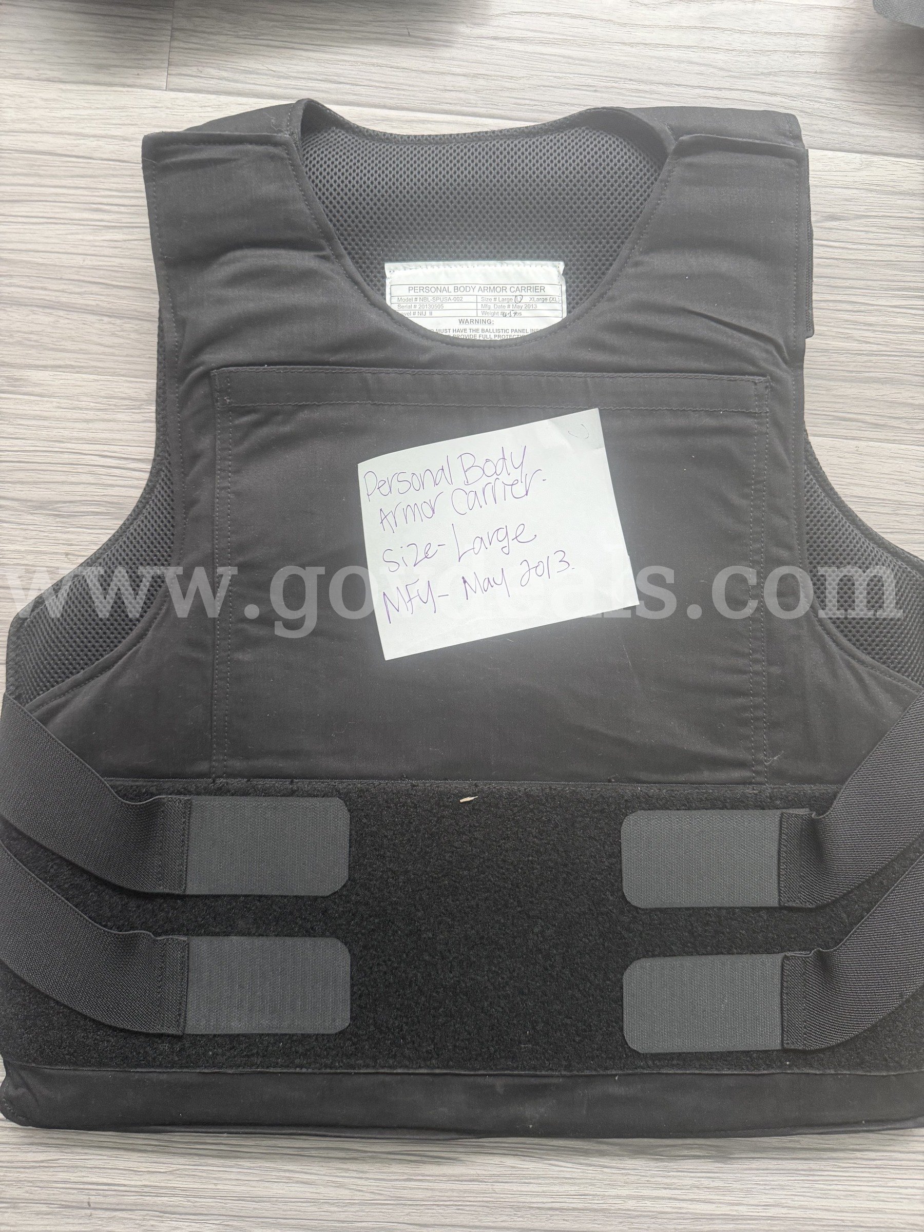 body armor and breaching tools mixed  Government Surplus Auction - Photo #6