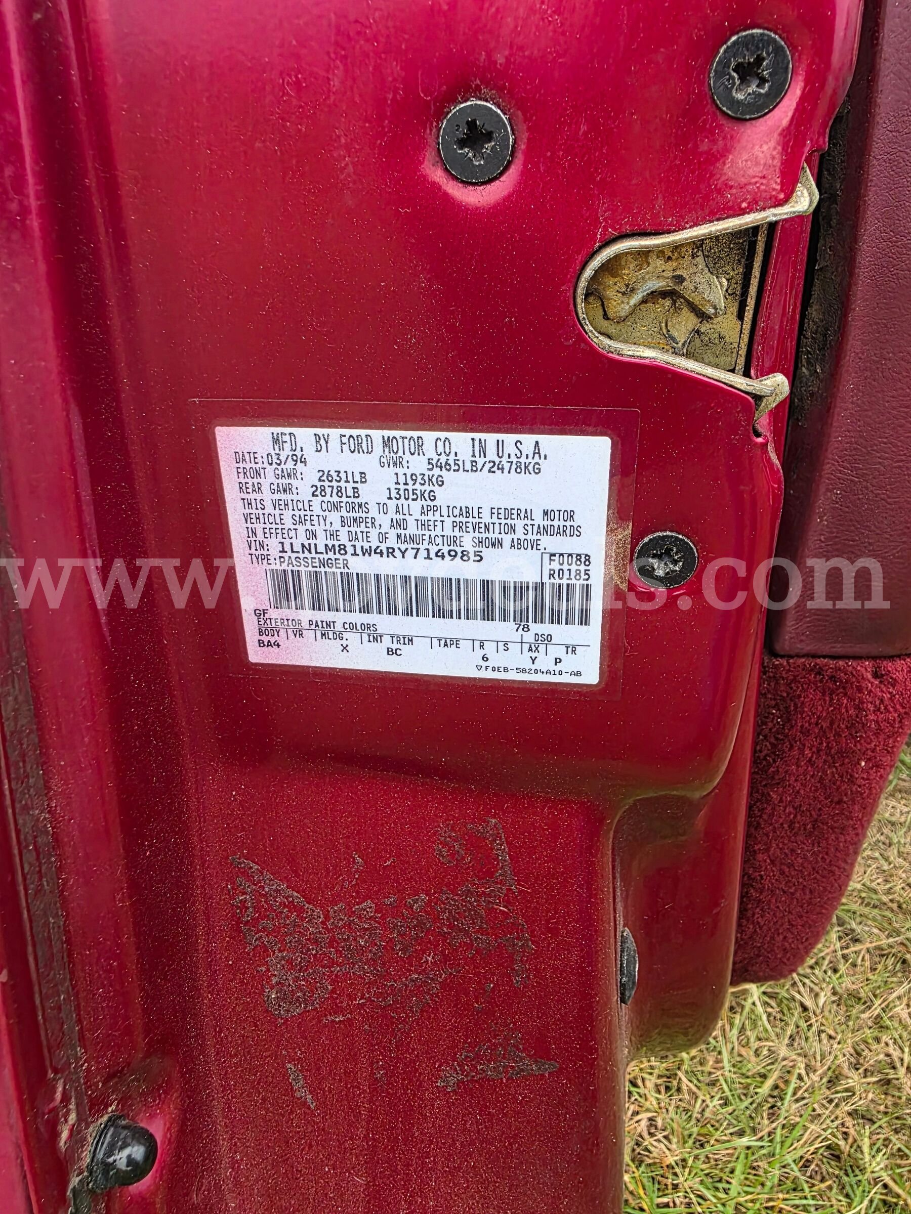 1994 Lincoln Town Car Lincoln Town Car Government Surplus Auction - Photo #2
