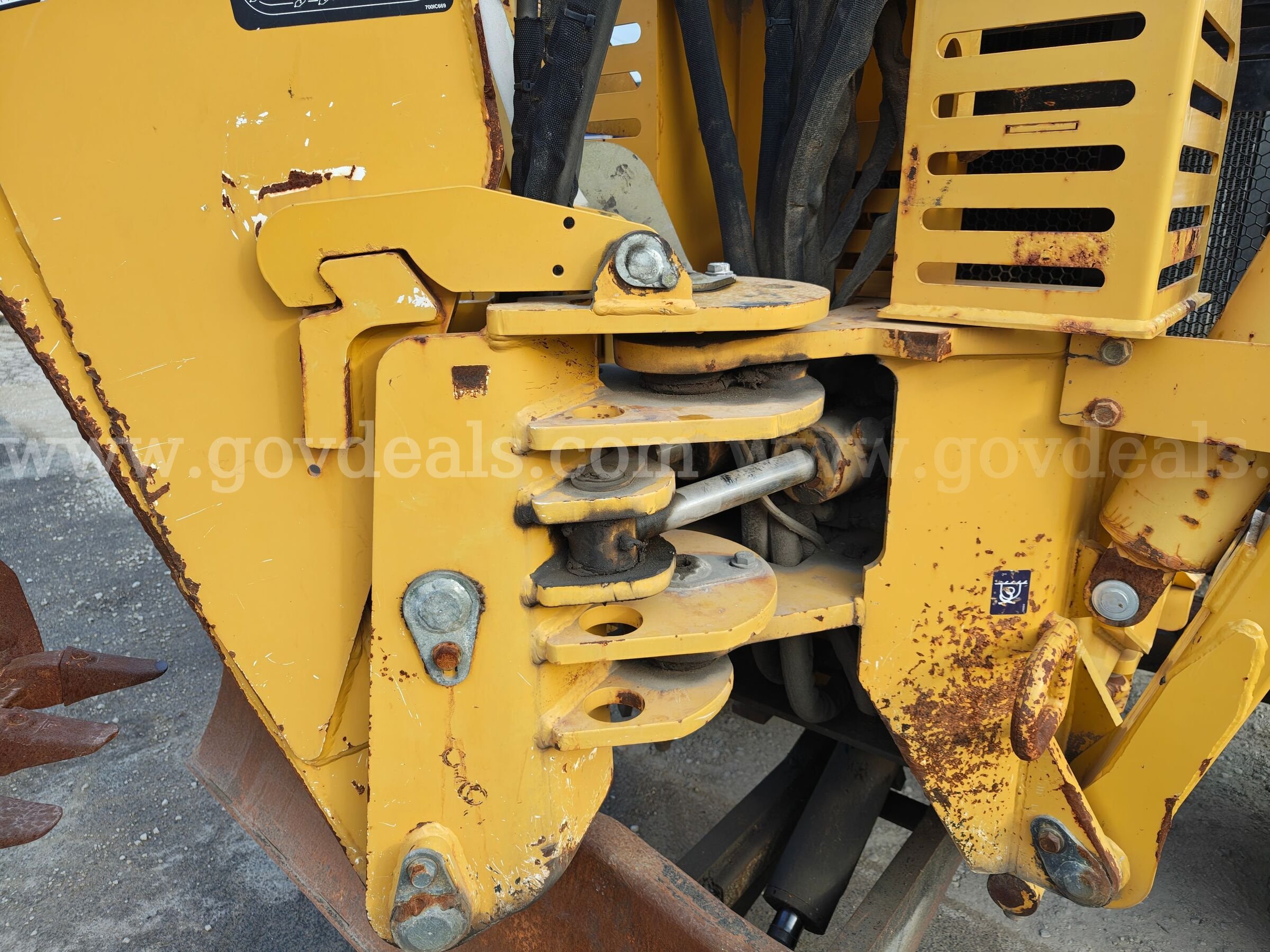 2015 Vermeer RTX1250 Trencher Vermeer RTX1250 Government Surplus Auction - Photo #5