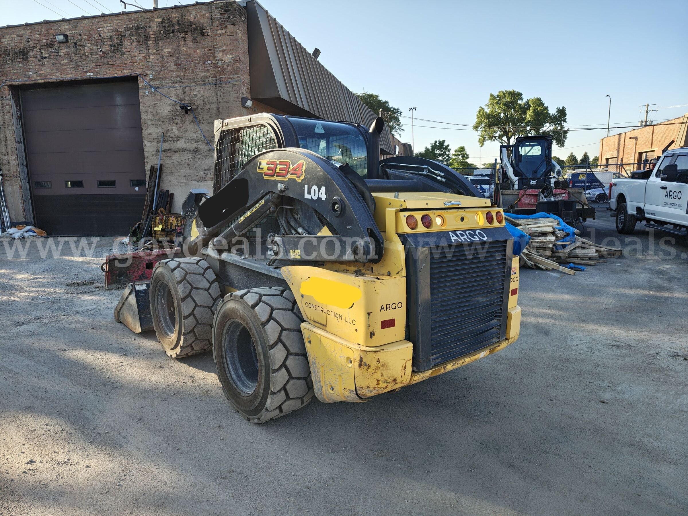 2021 New Holland L334 Skid Steer New Holland L334 Government Surplus Auction - Photo #3
