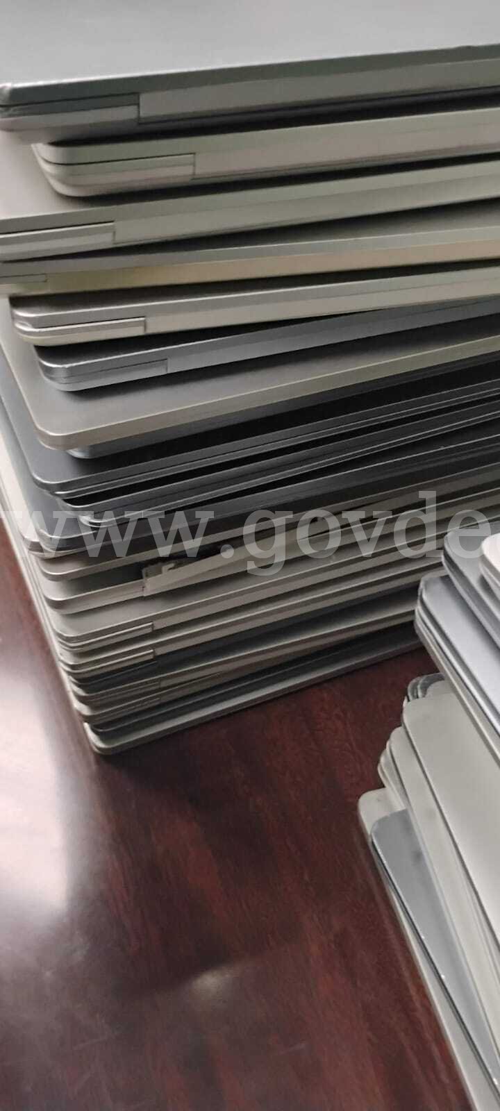 1 Lot of 100 Mix Laptops (14 Dell 3410, 9 DELL 3490, 4 DELL 3470, 4 DELL 3480 and 69 Microsoft Surface Laptop) Dell 100 Government Surplus Auction - Photo #6