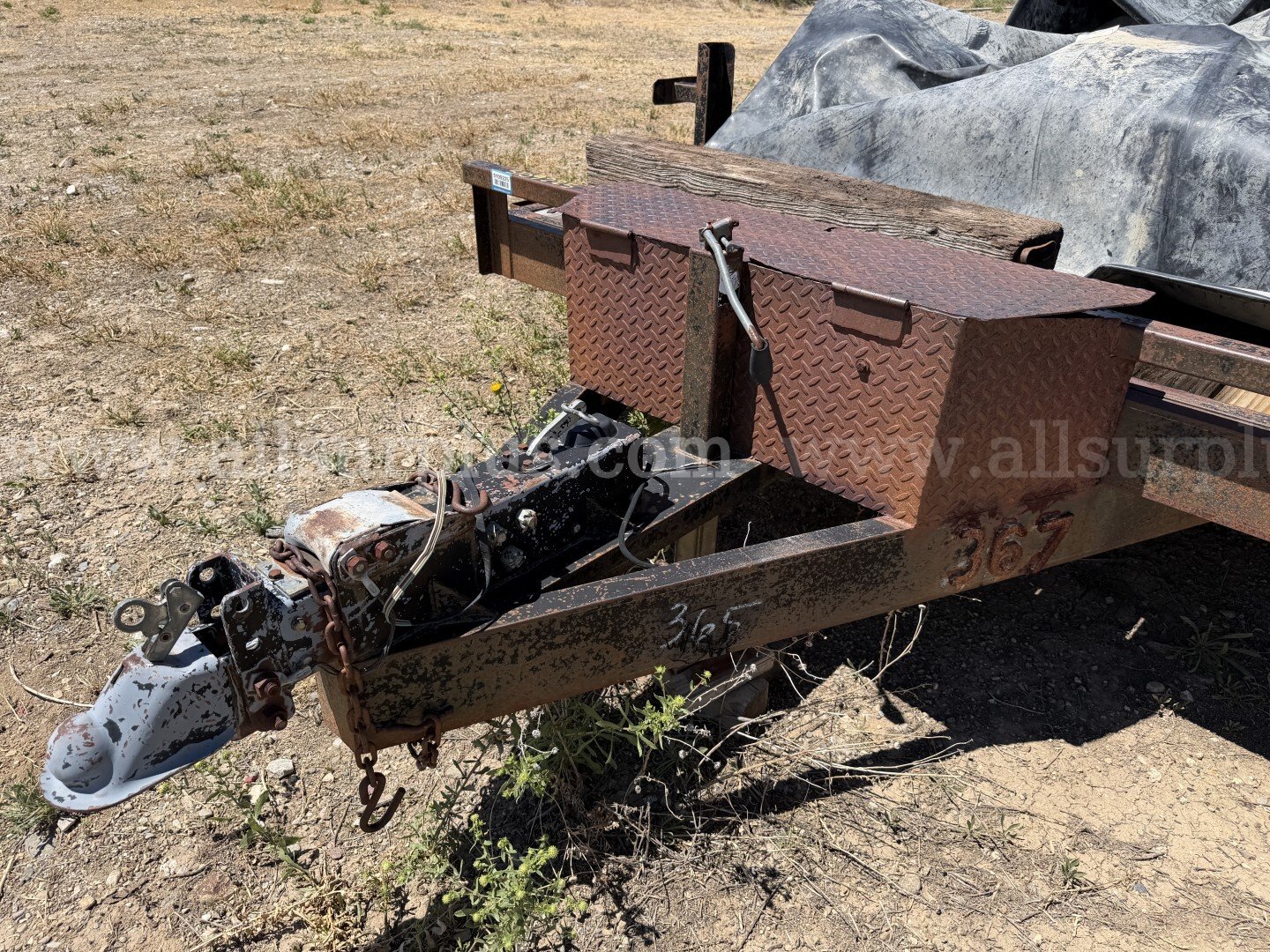 Tandem Axle Trailer, 16ft, Dovetail, With Contents, Qty 1, Tractor Trailer Wheels and Tires, Qty4, 1 LOT   Government Surplus Auction - Photo #3