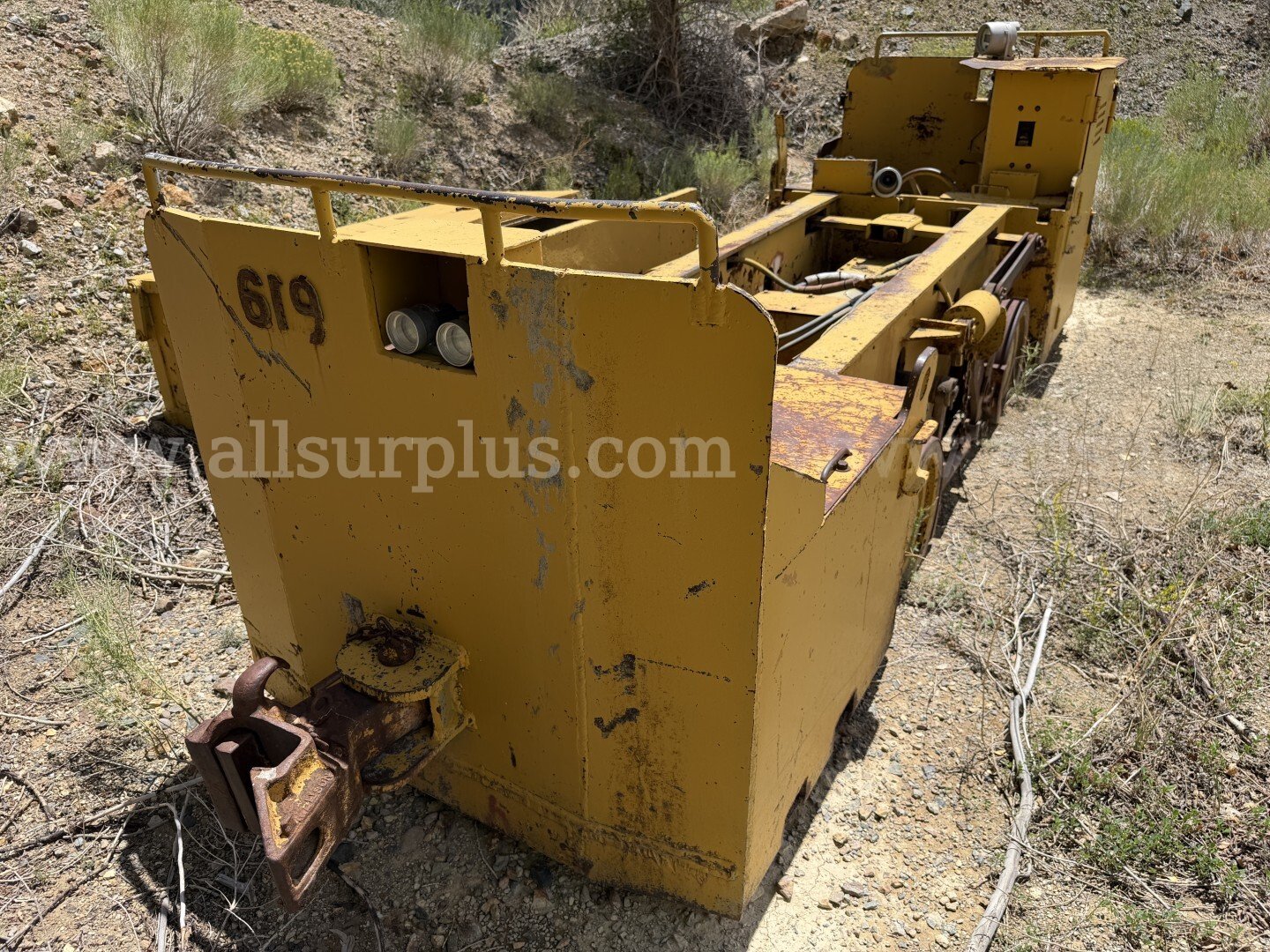 Mining Carts, Electric, and Railroad Parallels, Qty 9 pcs. 1 Lot   Government Surplus Auction - Photo #3