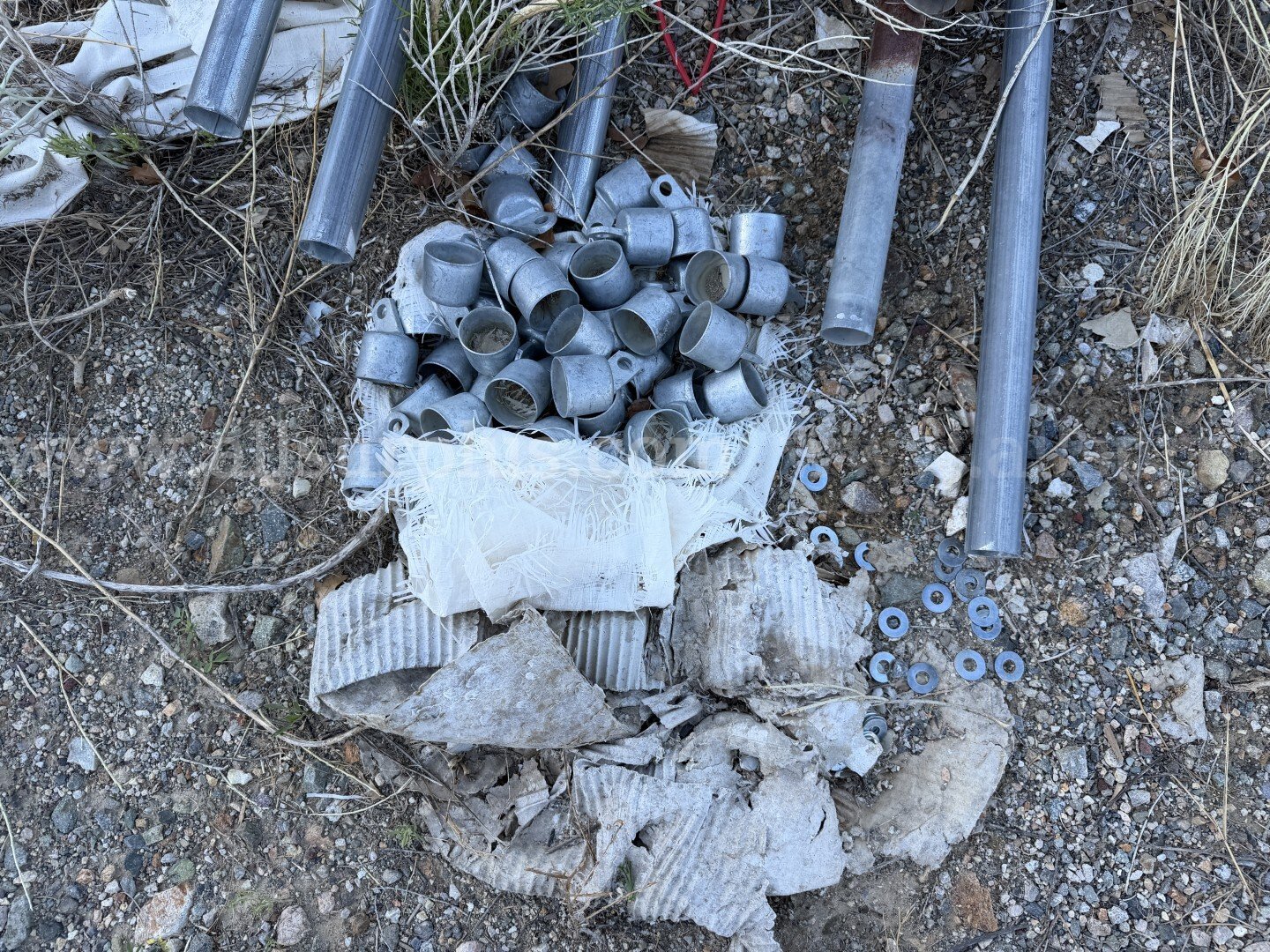 Chain Link Fence Bundles, Poles and Panels, Galvanized and Aluminum Material ~75pcs, Qty 1 Lot   Government Surplus Auction - Photo #3