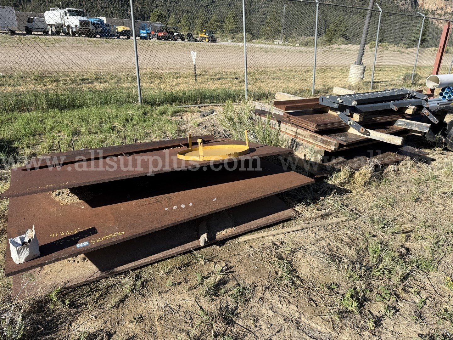 Structural Steel, Galvanized Steel Material, Galvanized Grating, Portable Stairs, Geotextile Fabric Liner 1LOT   Government Surplus Auction - Primary Photo