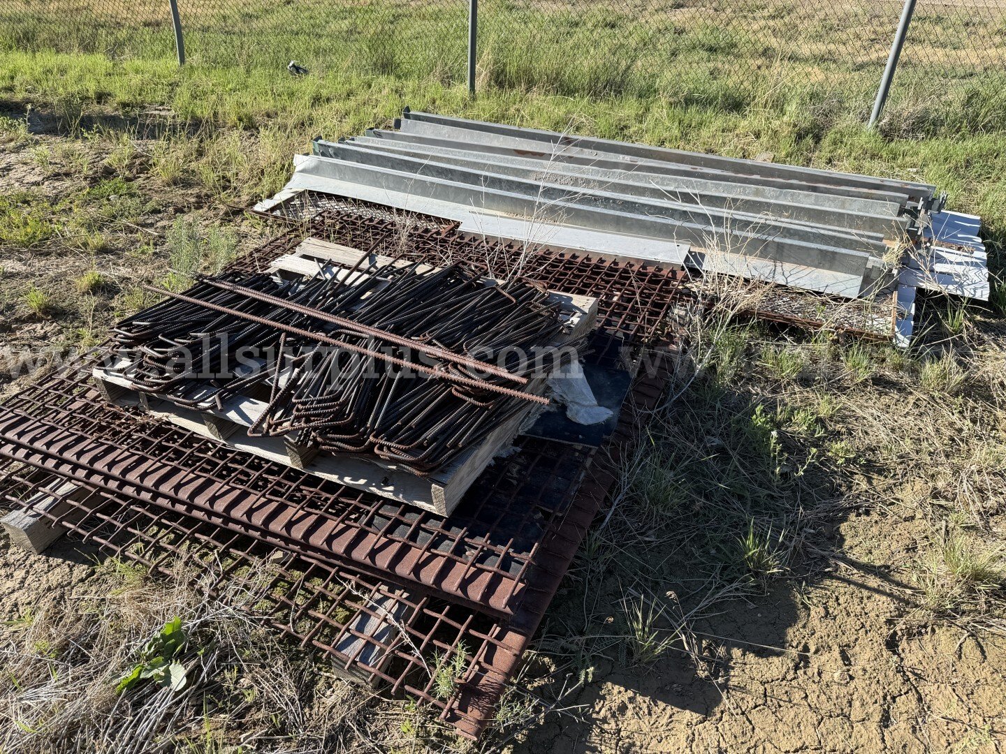 Structural Steel, Galvanized Steel Material, Galvanized Grating, Portable Stairs, Geotextile Fabric Liner 1LOT   Government Surplus Auction - Photo #2