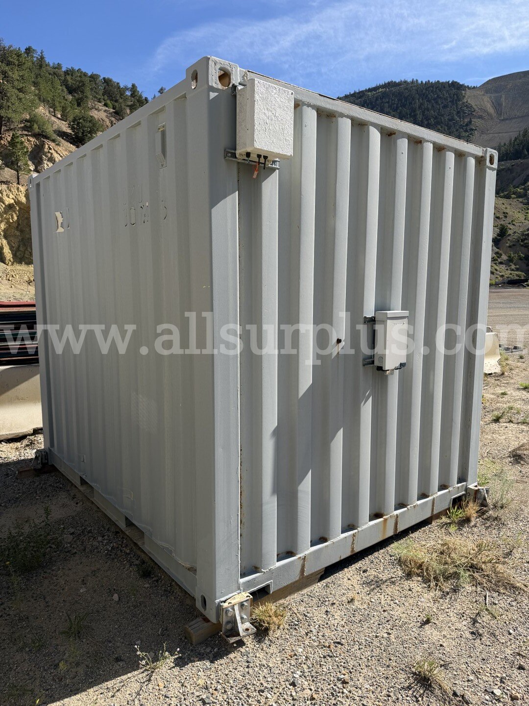 Connex Shipping Container with Solar Power Generation Equipment, 10ft, Qty 1 Units   Government Surplus Auction - Photo #2