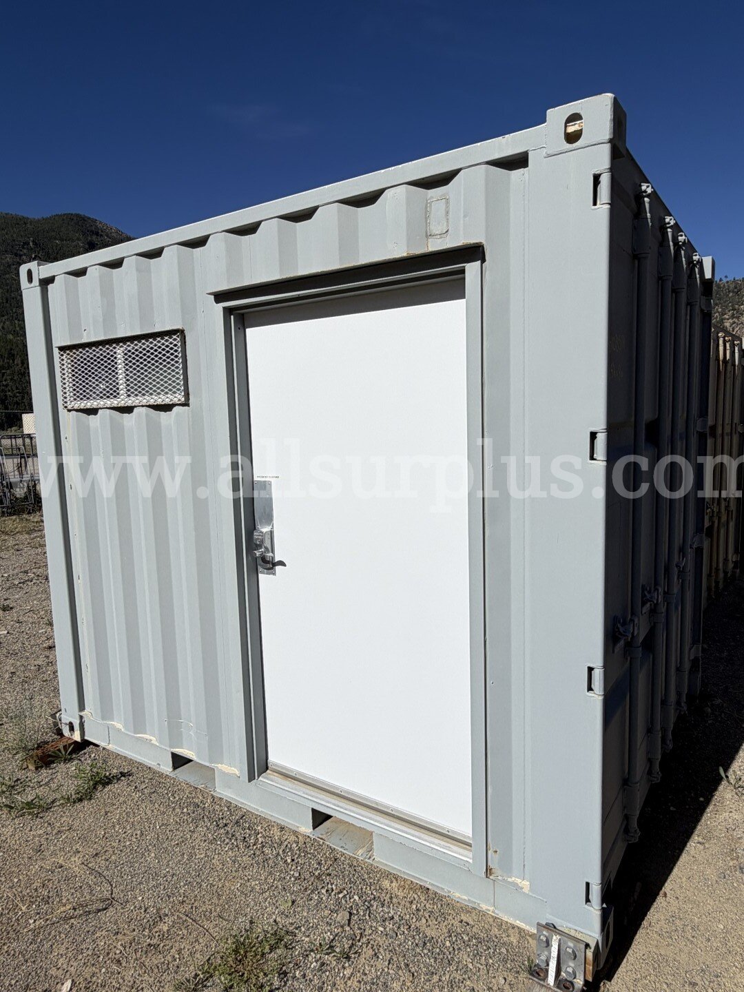 Connex Shipping Container with Solar Power Generation Equipment, 10ft, Qty 1 Units   Government Surplus Auction - Photo #4