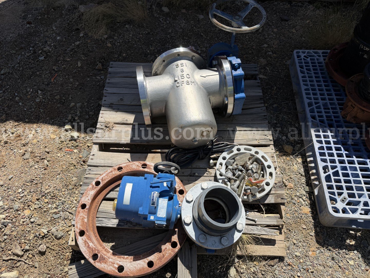 Valves, HDPE, Flow Tube, Fittings, Safety Storage Cabinet, Parking Stops, Magnetic Flow Meter, Qty ~50 pcs   Government Surplus Auction - Photo #4