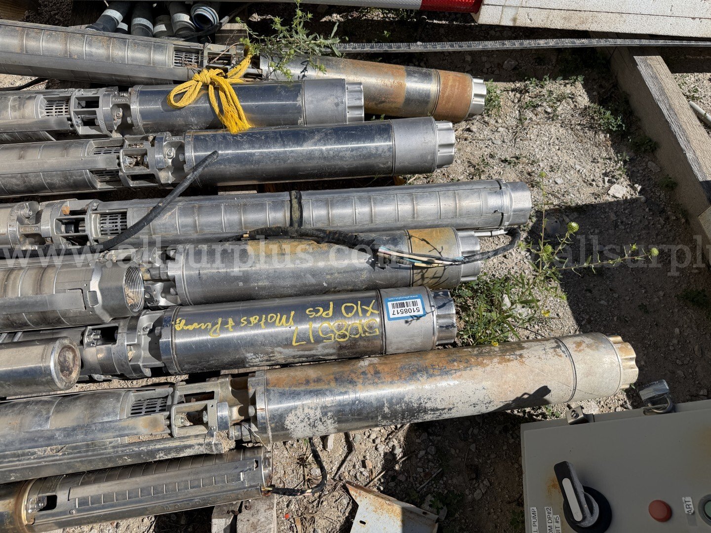 Electric Submersible Pumps and Motors, Valves, Lift Table, Copper Piping and Misc MRO, 1 Lot   Government Surplus Auction - Photo #3