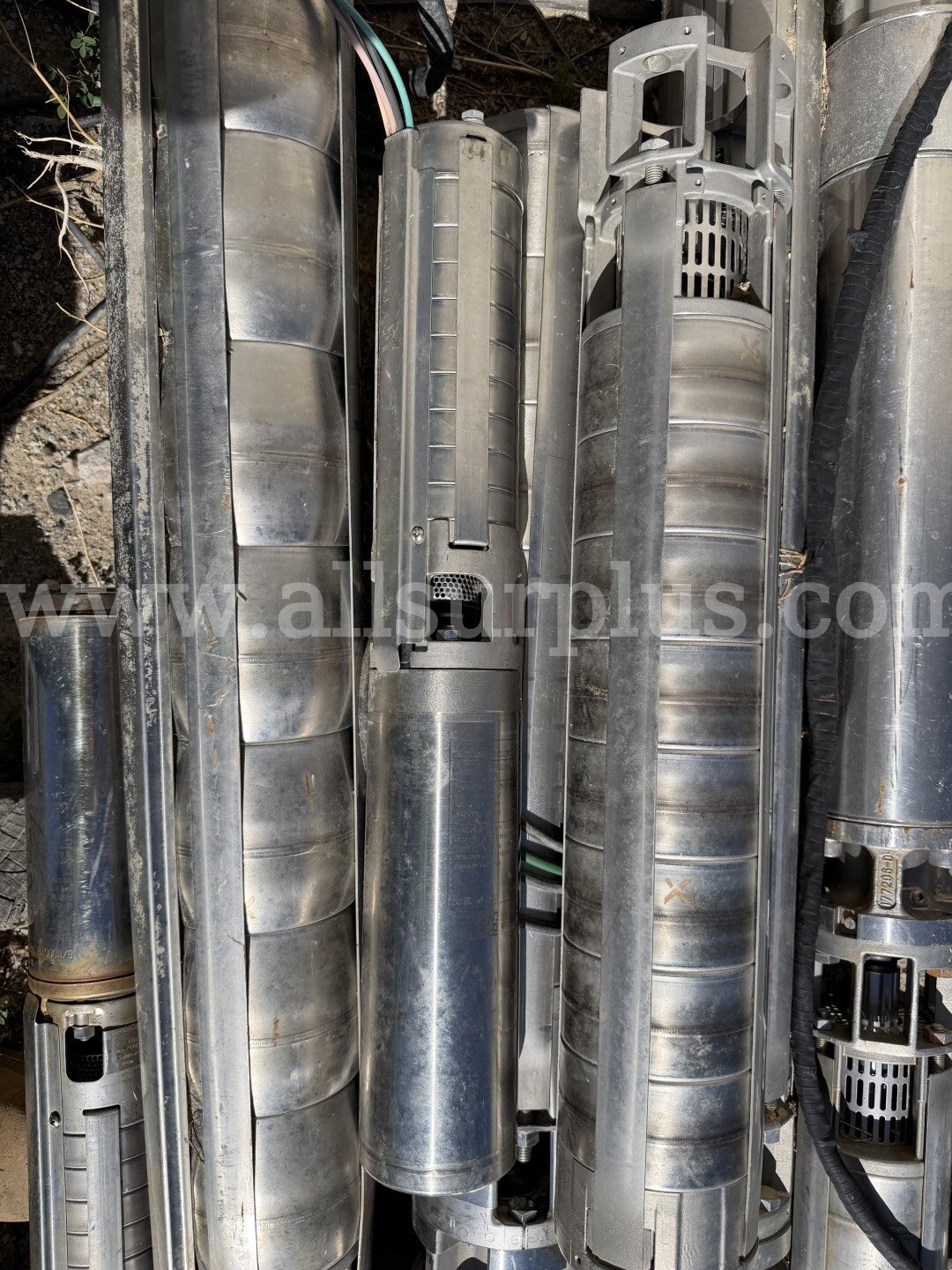 Electric Submersible Pumps and Motors, Valves, Lift Table, Copper Piping and Misc MRO, 1 Lot   Government Surplus Auction - Photo #6