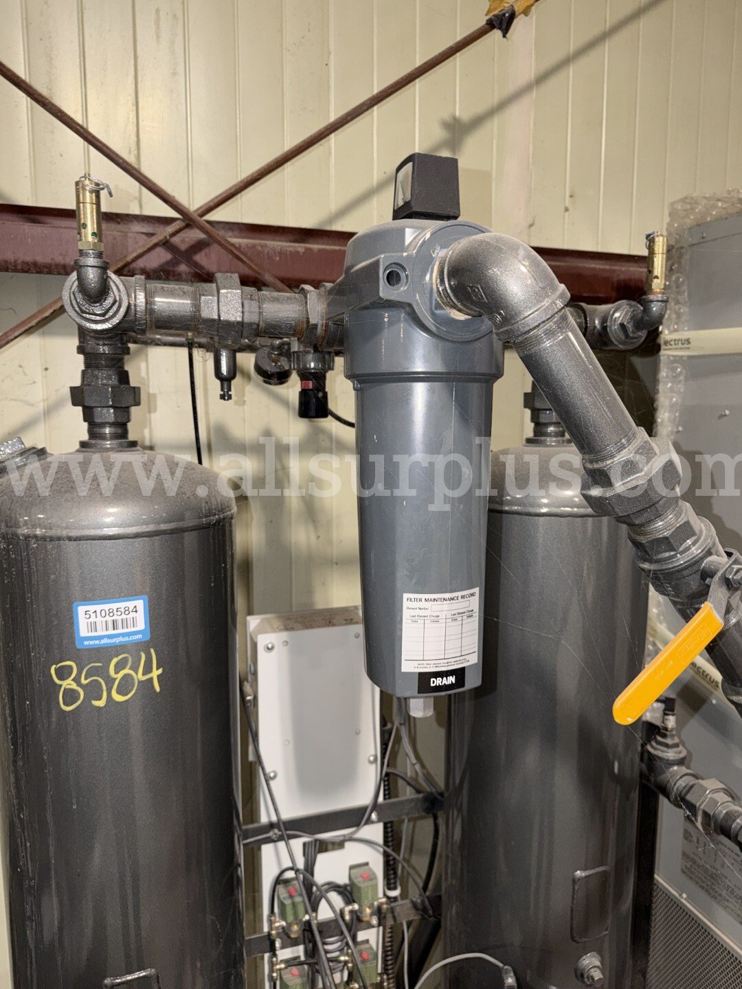 Heatless Desiccant Dryer, Parker, Dual Chamber, Skidded, Model: TW250BY14NNN, Qty 1 Parker Airtek TW250BY14NNN Government Surplus Auction - Photo #4